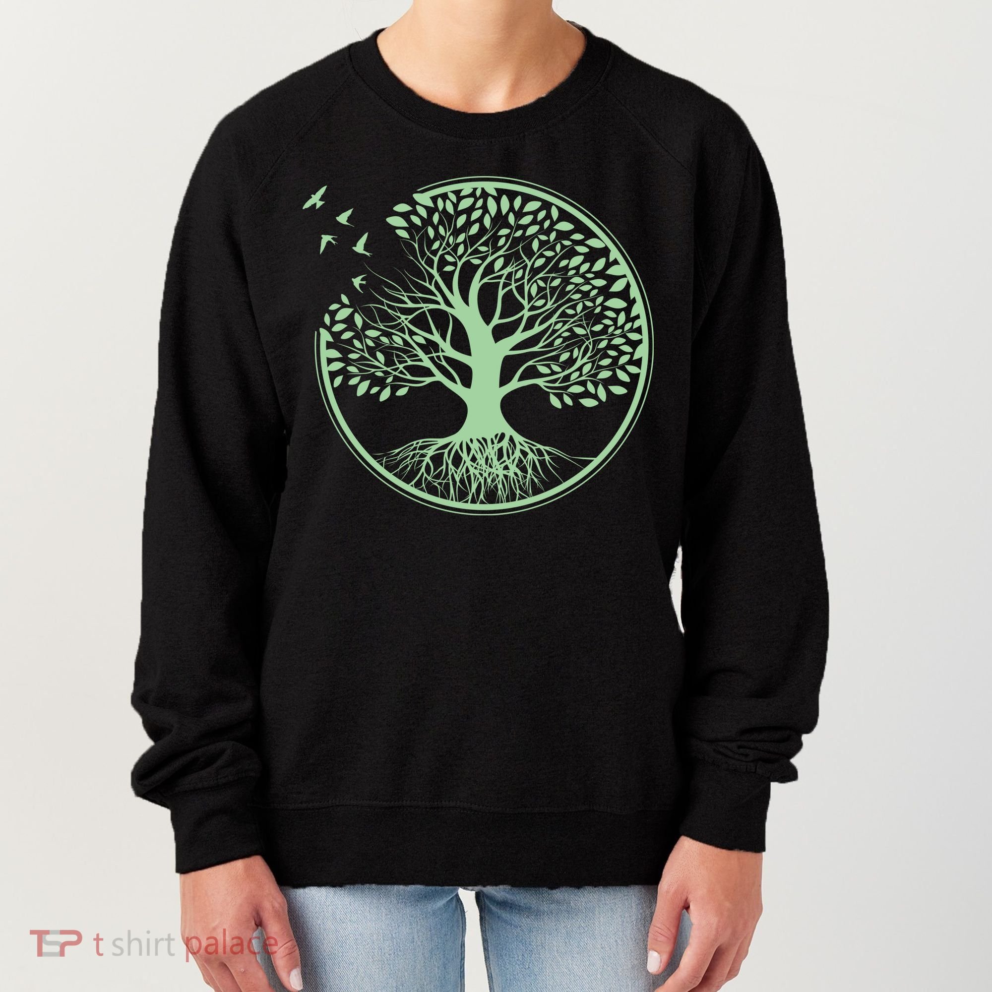 Green Tree Roots And Birds Emblem Nature Lover Women's Sweatshirt