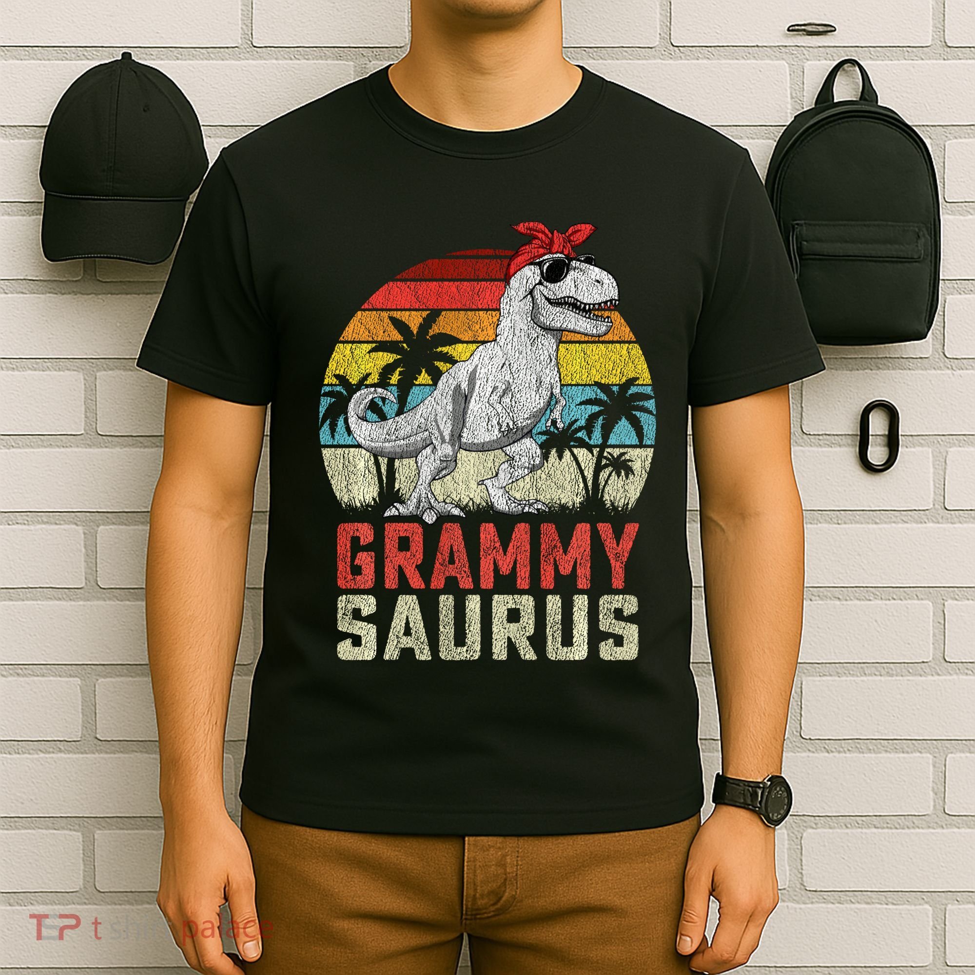 Grammysaurus T Rex Dinosaur Grammy Saurus MotherS Family Sweat T-Shirt
