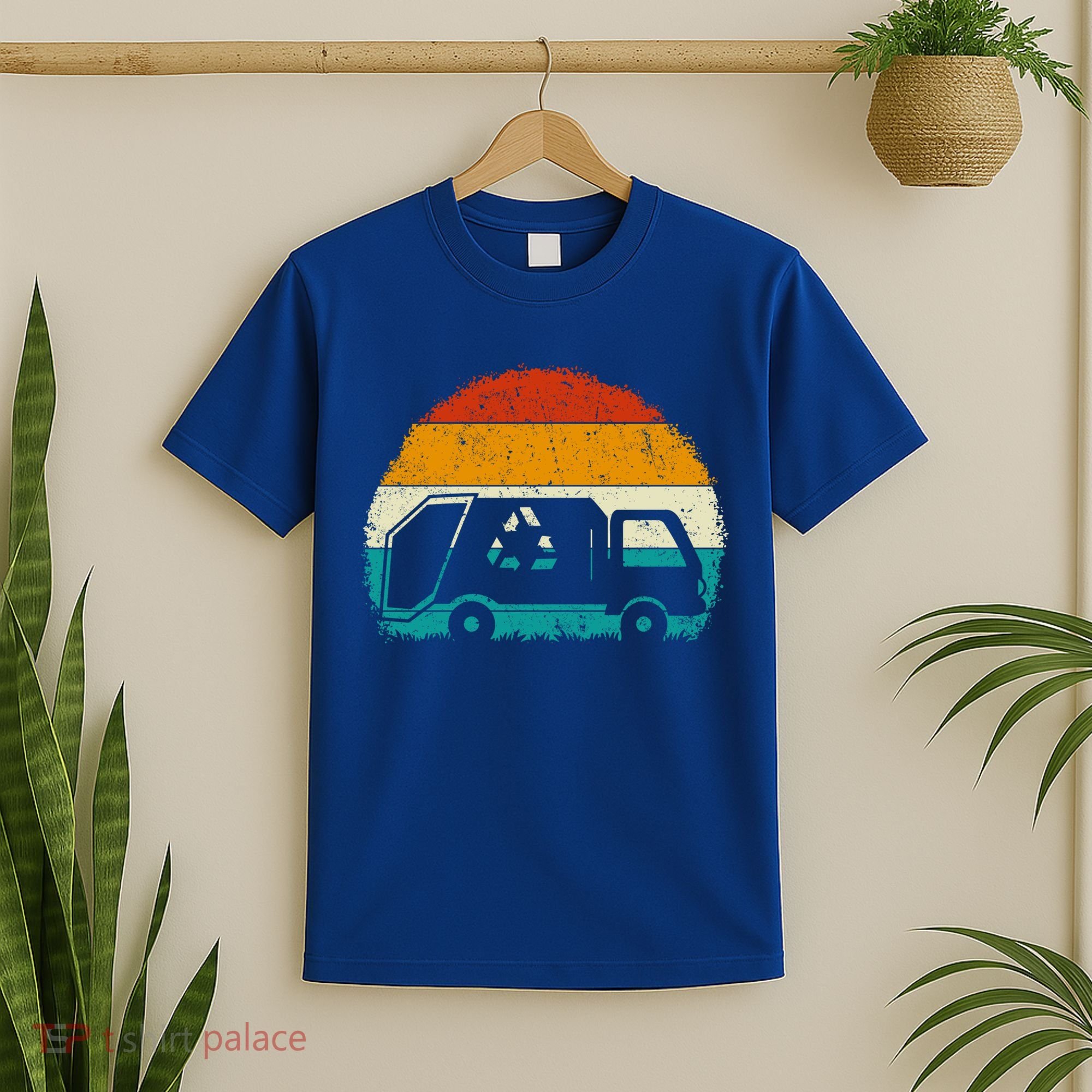 Garbage Truck Retro Vintage Recycle Trash Waste Collector Gift T-Shirt