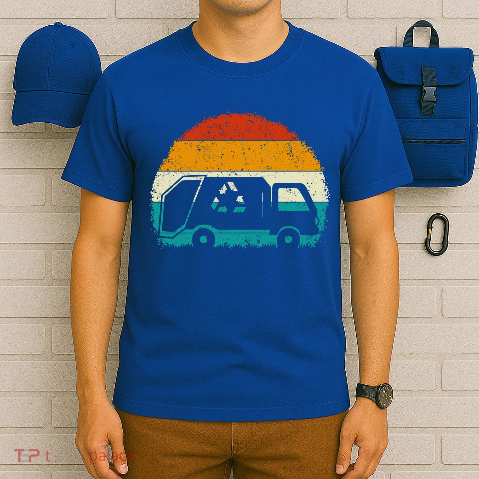 Garbage Truck Retro Vintage Recycle Trash Waste Collector Gift T-Shirt