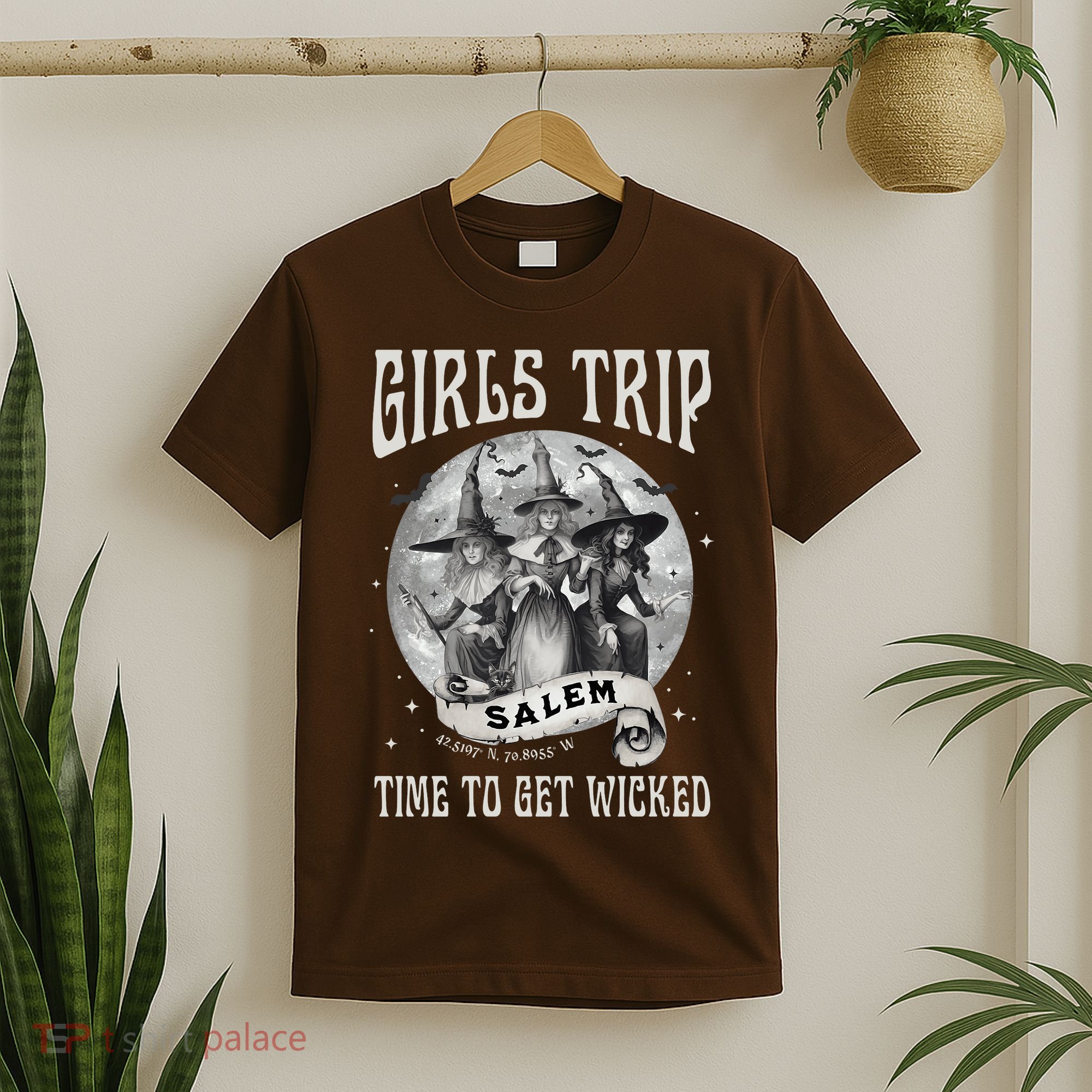 Girls Trip Salem Retro Salem 1692 They Missed One Witch T-Shirt
