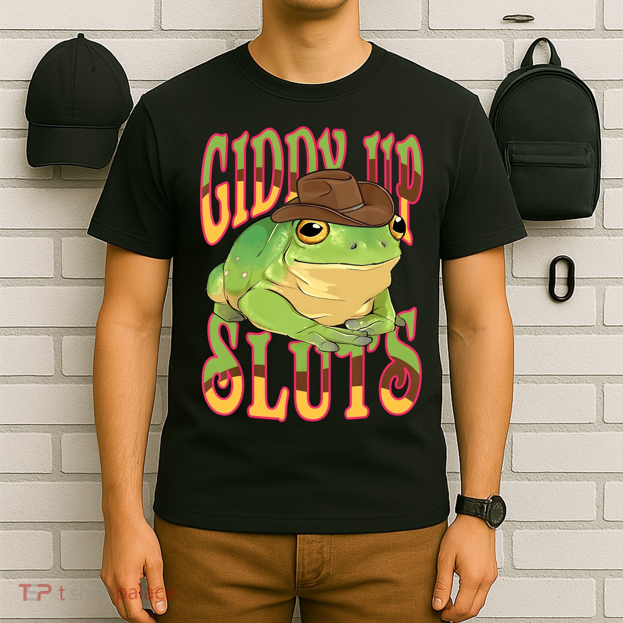 Giddy Up Sluts Funny Western Ranch Cowgirl Rodeo Frog T-Shirt
