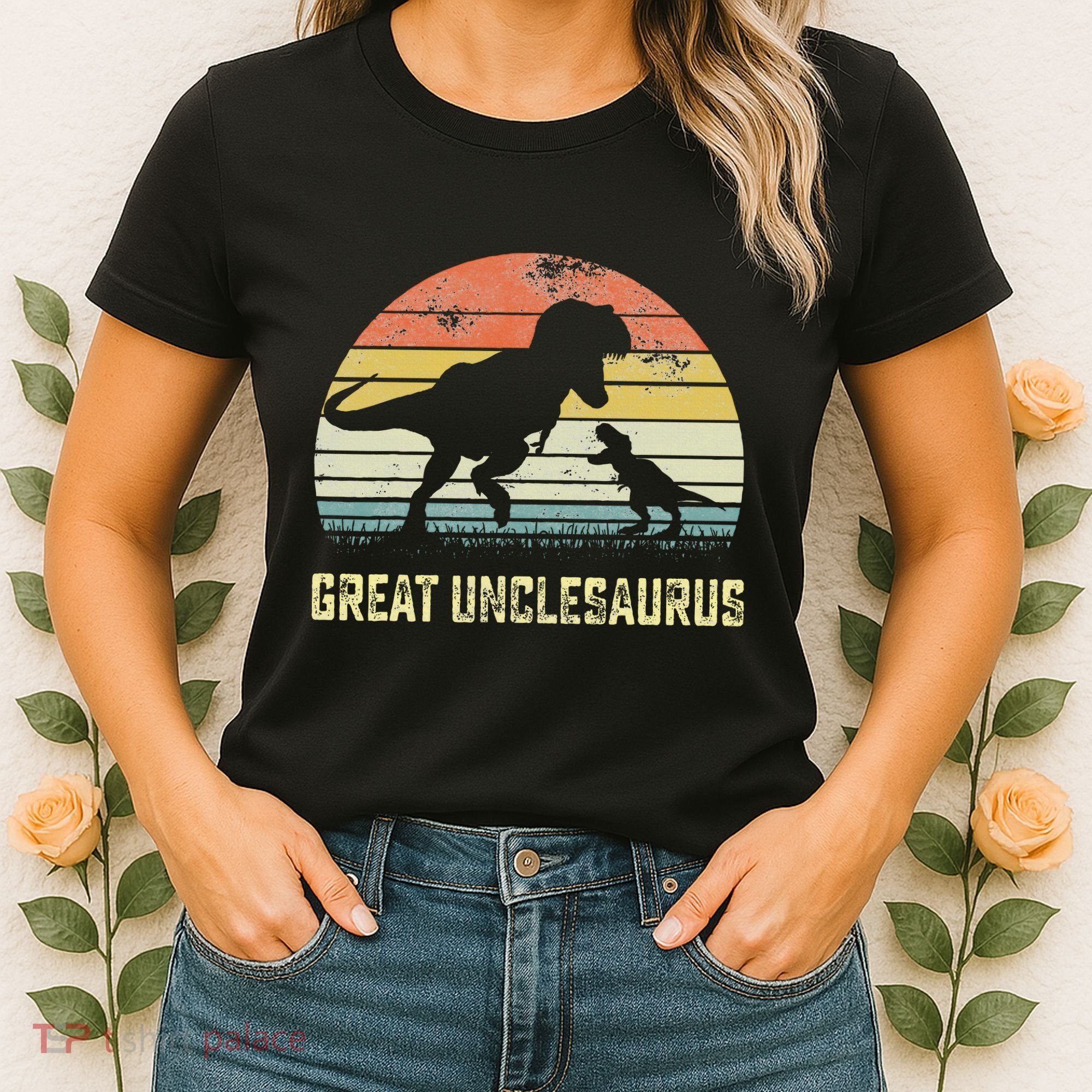 Great Unclesaurus T Rex Dinosaur Great Uncle Saurus Women's T-Shirt