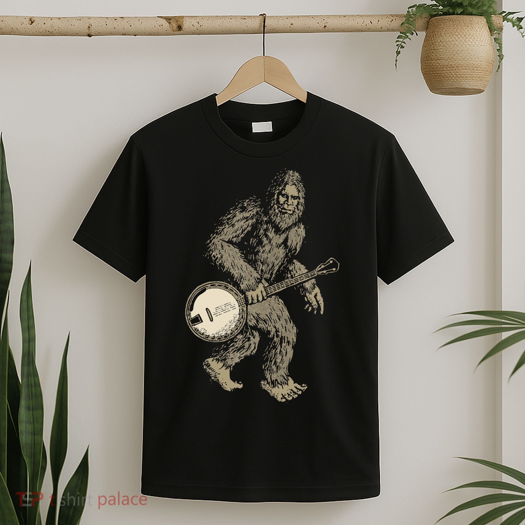 Grassquatch! Vintage Bigfoot & Bluegrass Banjo Music T-Shirt