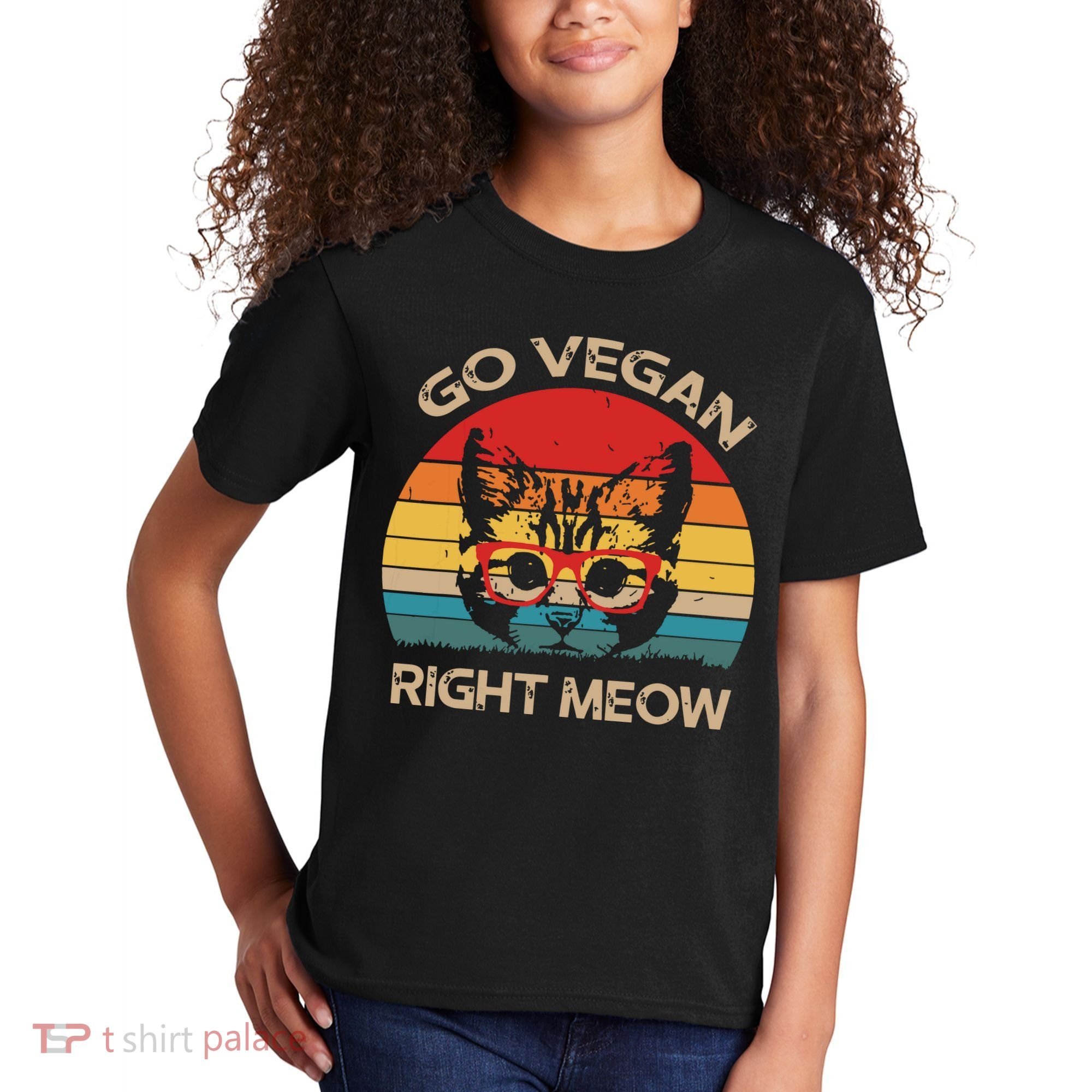 Go Vegan Right Meow Funny Cat Vegan Kids T-Shirt