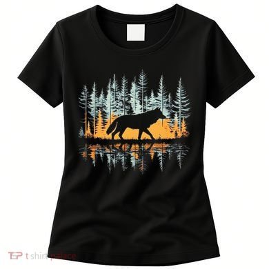 Graphic Wolf Forest Nature Wildlife Outdoor Women's T-Shirt