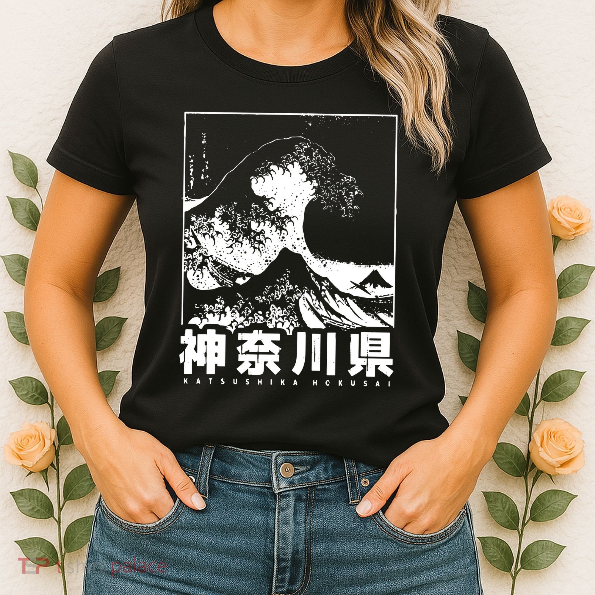Great Wave Off Kanagawa Japan Aesthetic Japanese Cool Women's T-Shirt