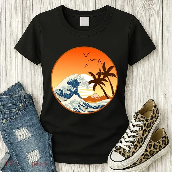 Great Wave Off Kanagawa Women's T-Shirt