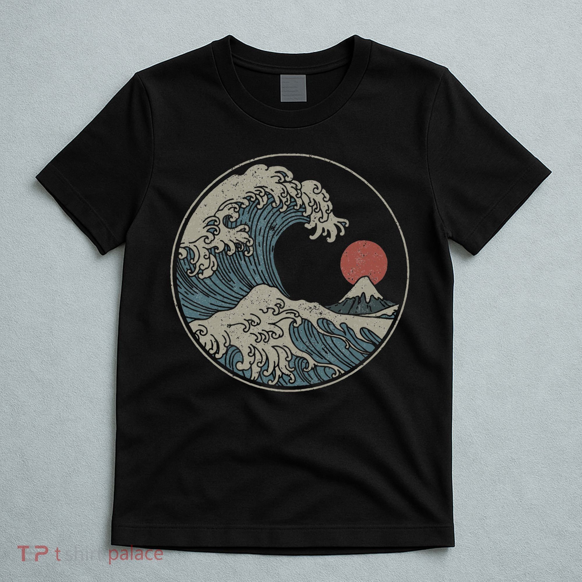 Great Wave Off Kanagawa Japanese Art Aesthetic Tsunami T-Shirt