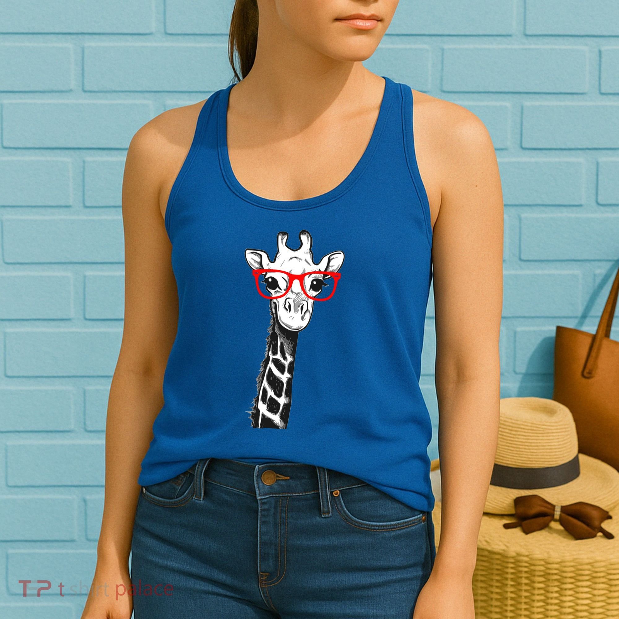 Giraffe With Red Glasses Gift For Zoo Animal Lovers Gift Women's Tank Top