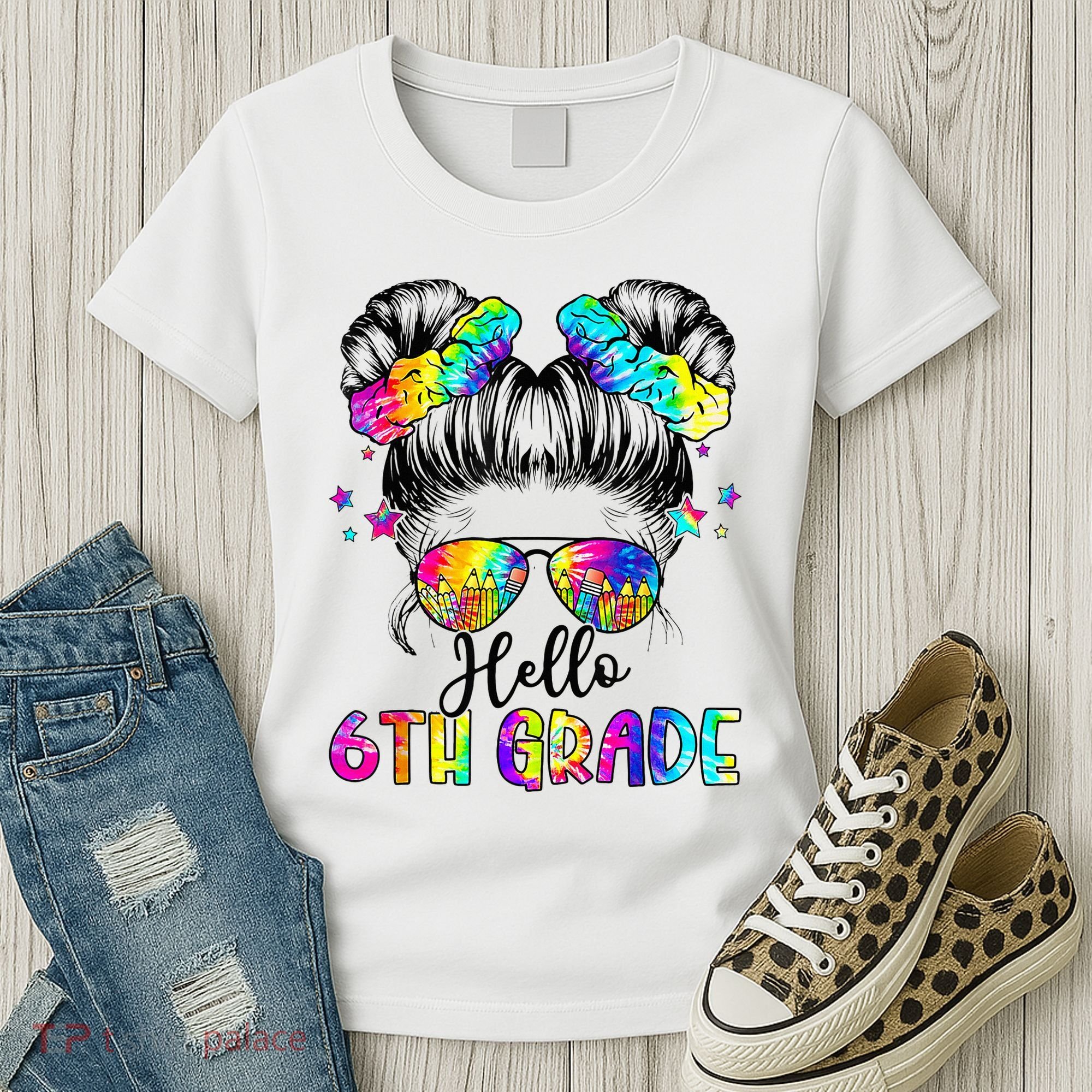 Hello 6th Grade Messy Hair Bun Girl Back To School First Day Women's T-Shirt