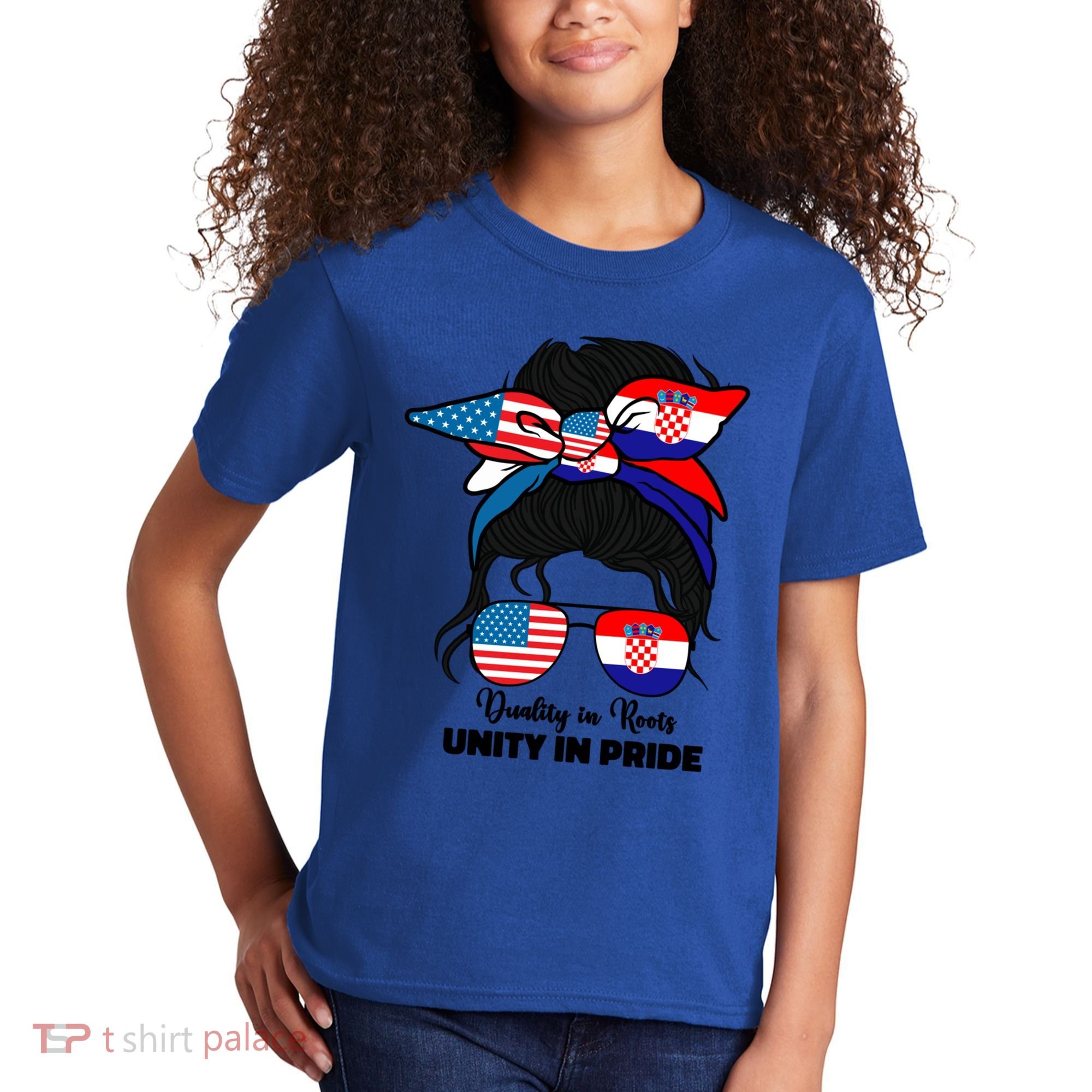 Half American And Croatian Usa Croatia Flag Gift Kids T-Shirt