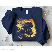 Honeybee And Bumble Bee For American Hive Beekeepers Sweatshirt thumb 2