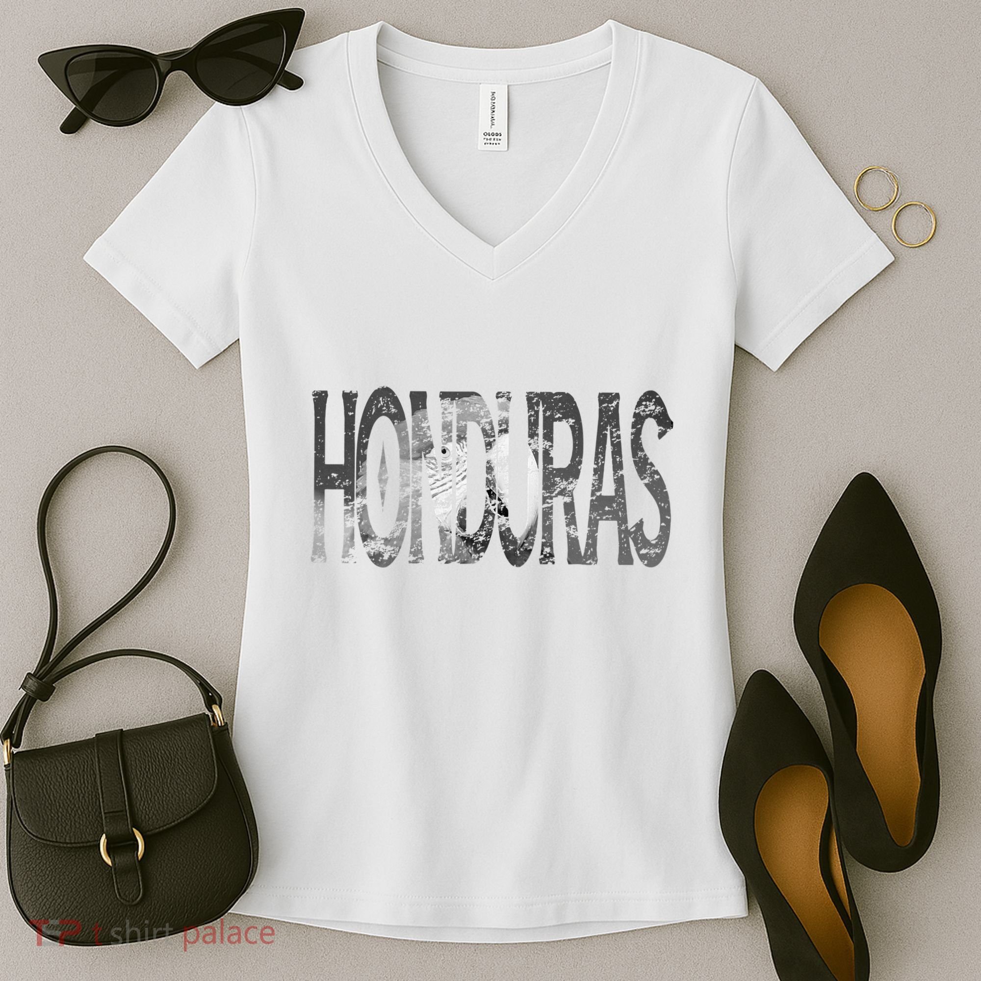Honduras Art Concept Honduran Landscape HondureñO Women's V-Neck T-Shirt