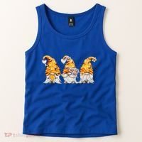 Honeybee And Daisy Bumblebee Bee Gnome Gift Tank Top thumb 2