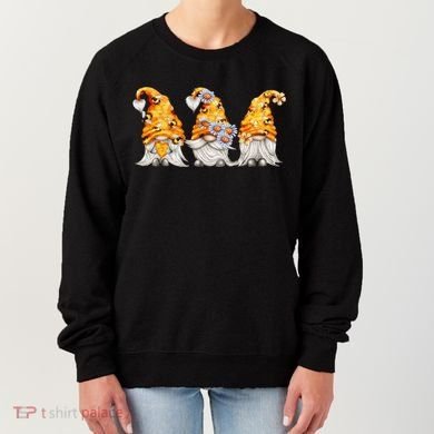 Honeybee And Daisy Bumblebee Bee Gnome Gift Women's Sweatshirt