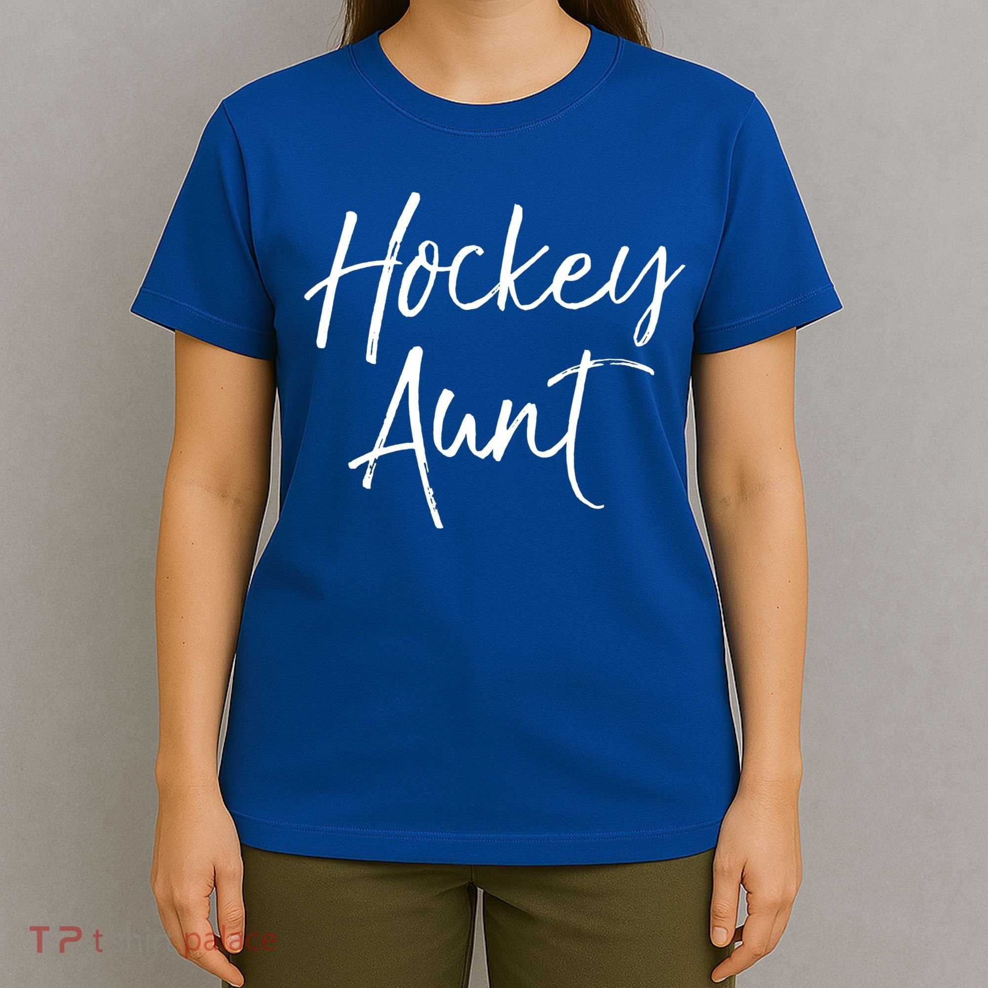 Hockey Aunt Gift Cute Hockey Auntie Sweats T-Shirt