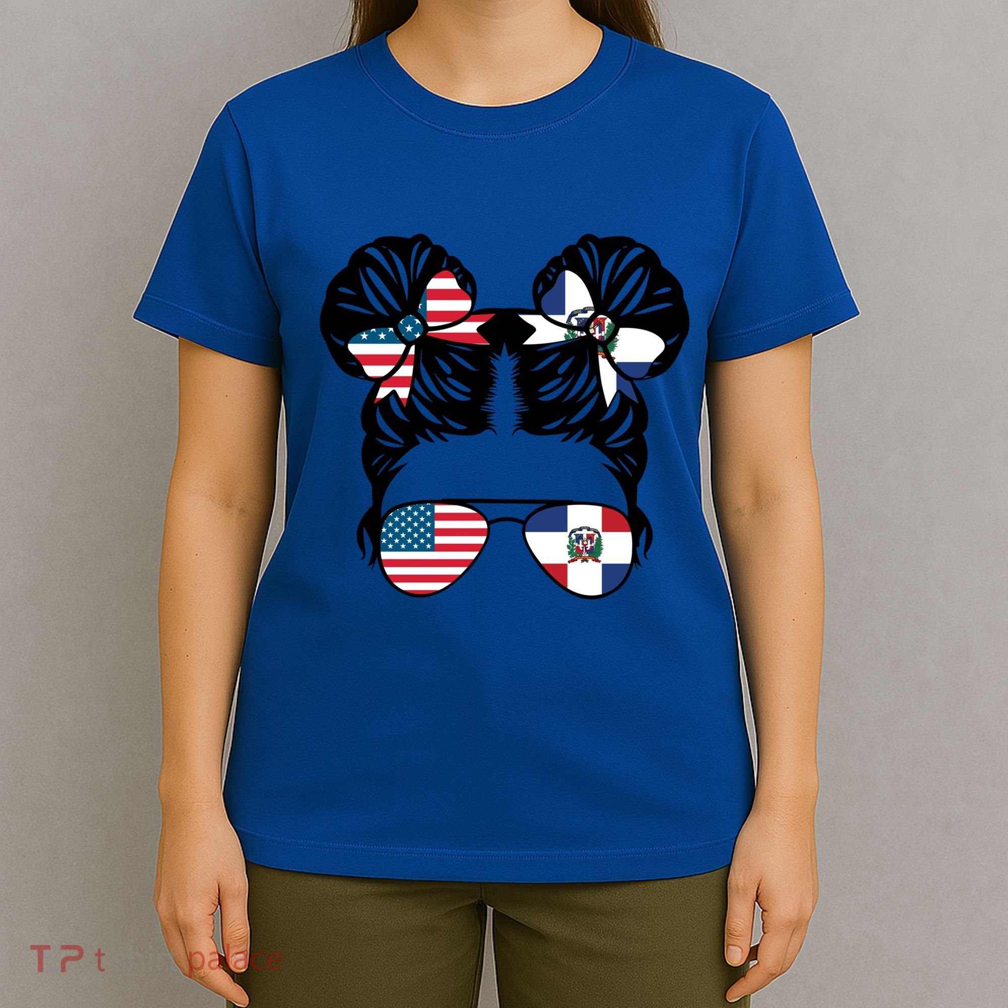 Half American Half Dominican Usa Dominica Flag Patriot Gift T-Shirt