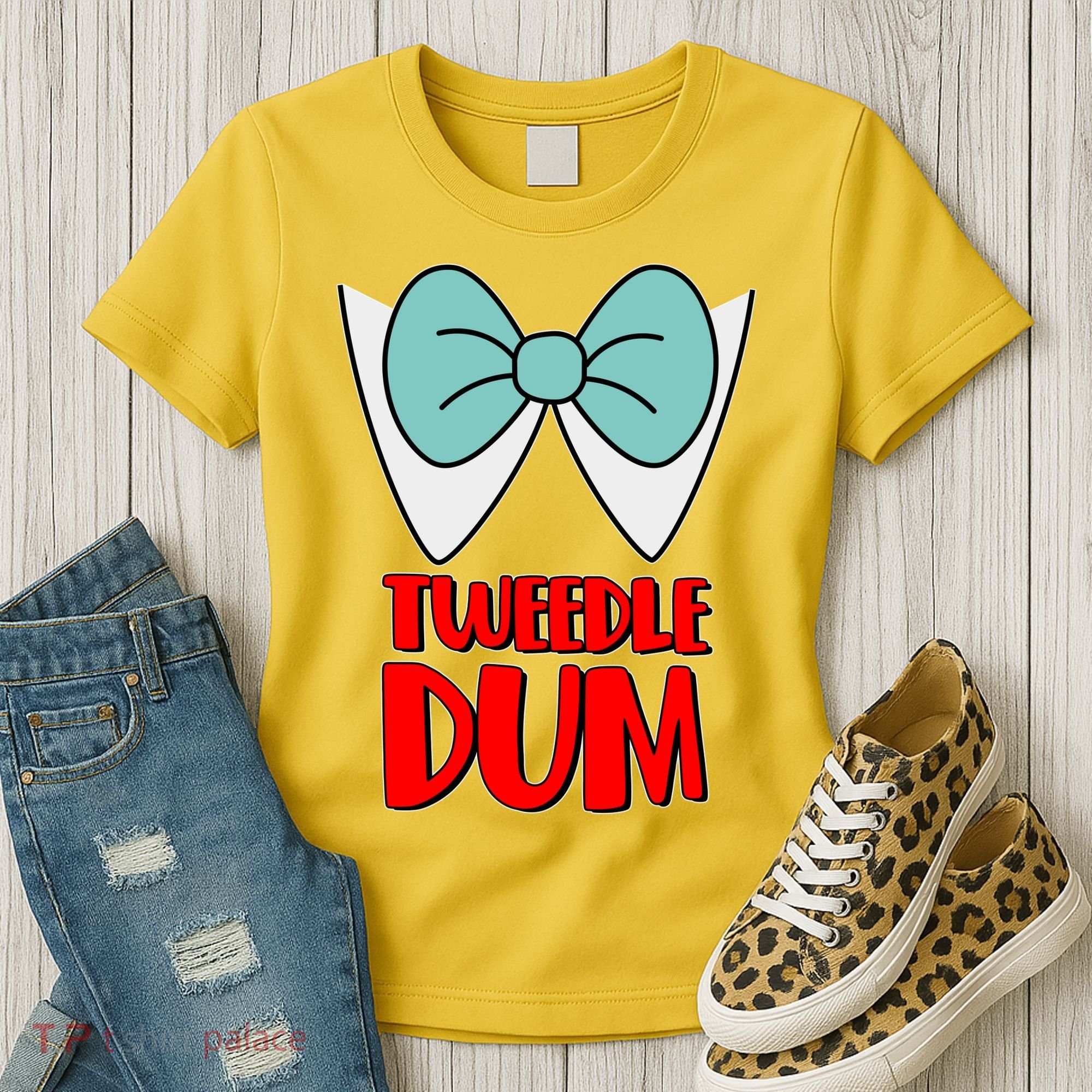 Halloween Tweedle Dum Costume  Women's T-Shirt