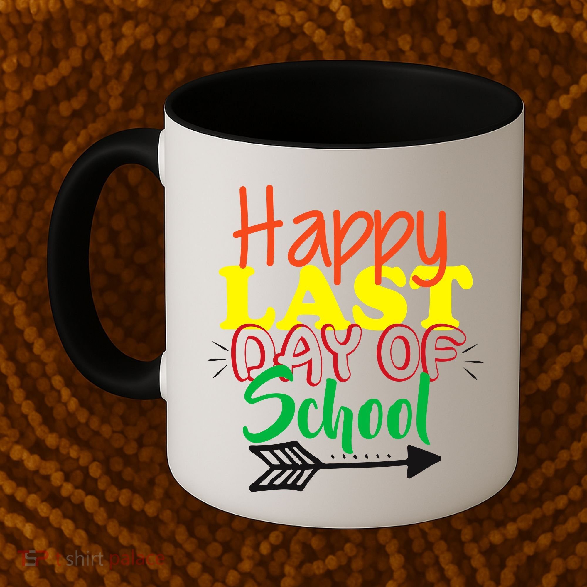 Happy Last Day of School Arrow Coffee Mug
