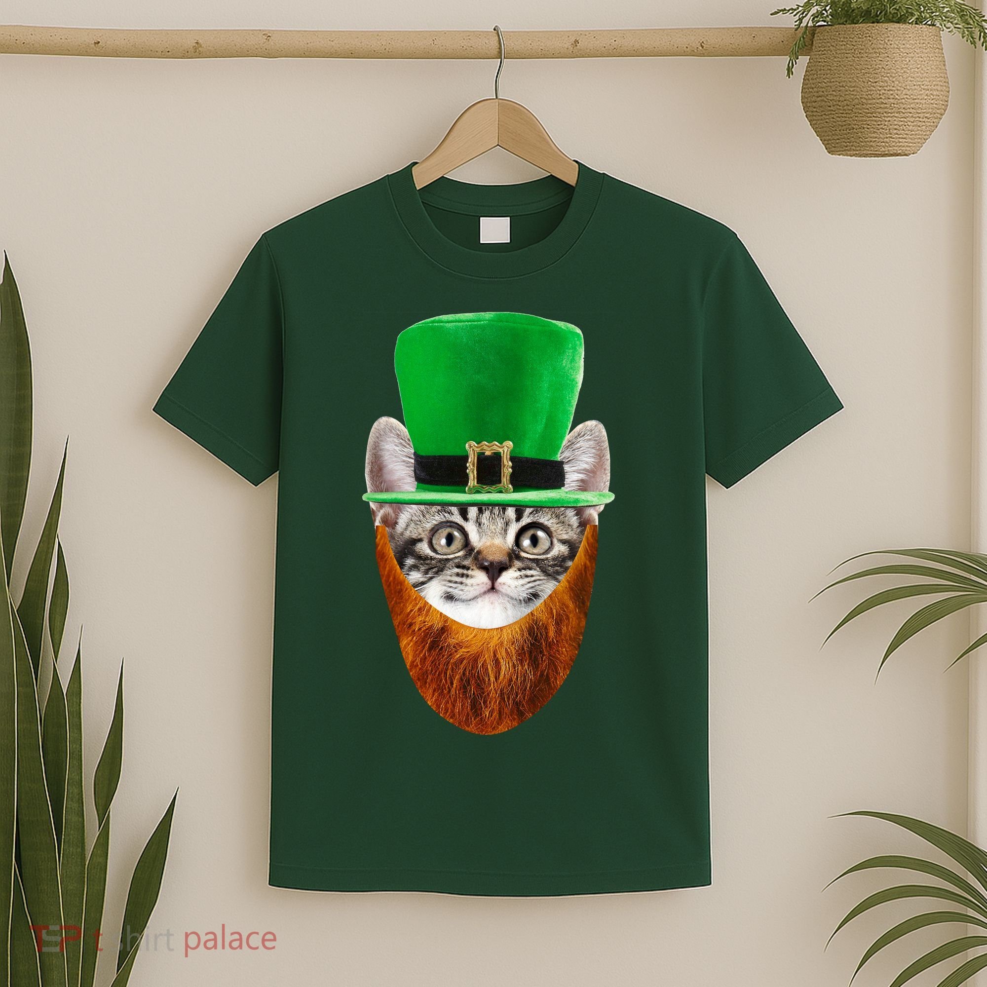 Happy St Catrick's Day Funny Cat Ginger Beard St Patrick's Day T-Shirt