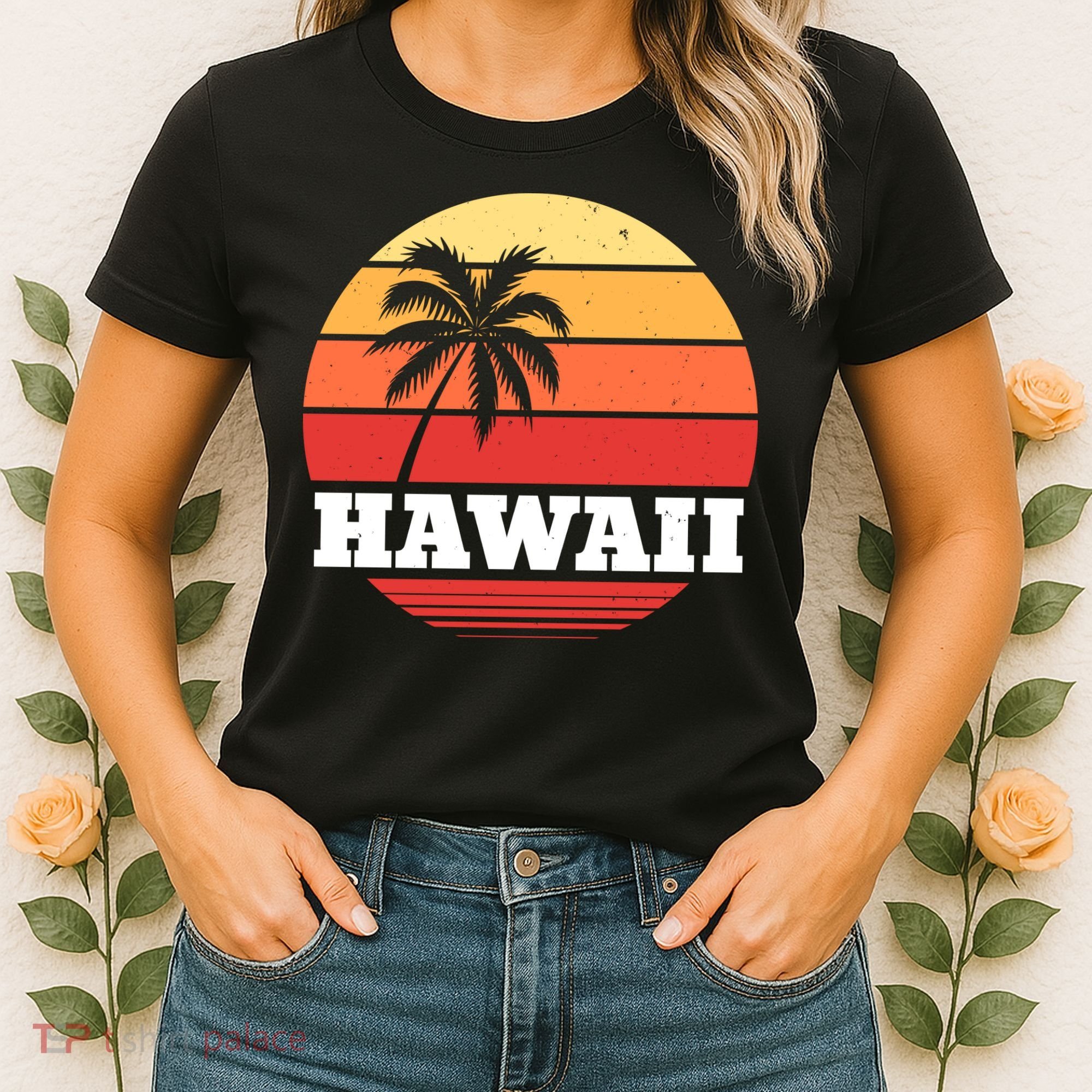Hawaii Retro Sun Women's T-Shirt