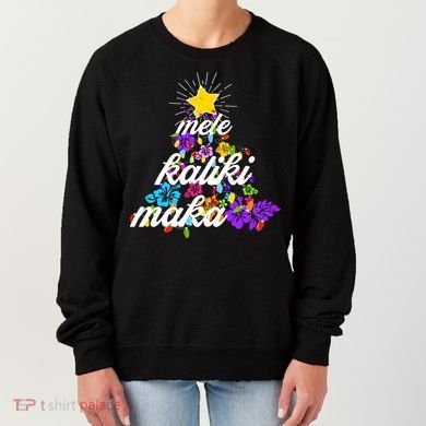 Hawaiian Mele Kaliki Maka Christmas Tree Women's Sweatshirt