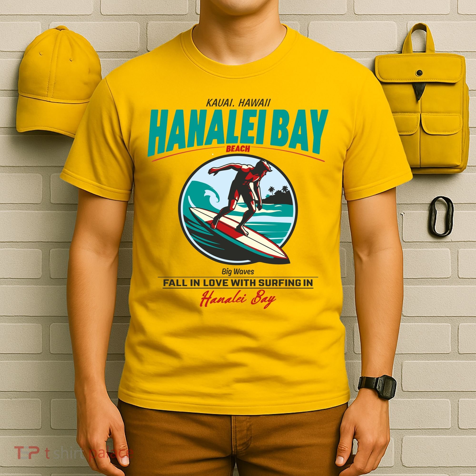 Hanalei Beach Bay Surfer Vintage T-Shirt