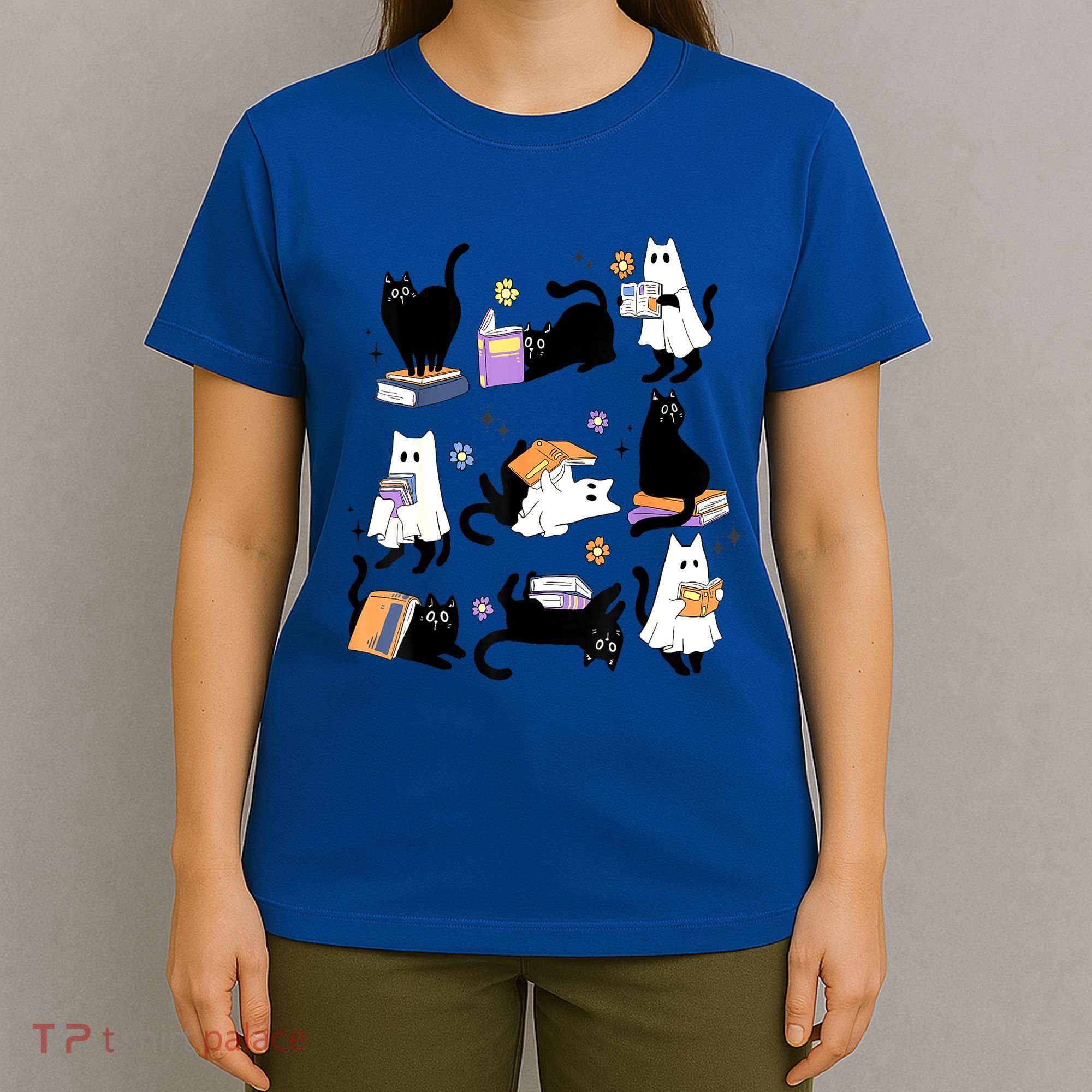 Halloween Bookish Cute Ghost Black Cat Reading Books Spooky Gift T-Shirt