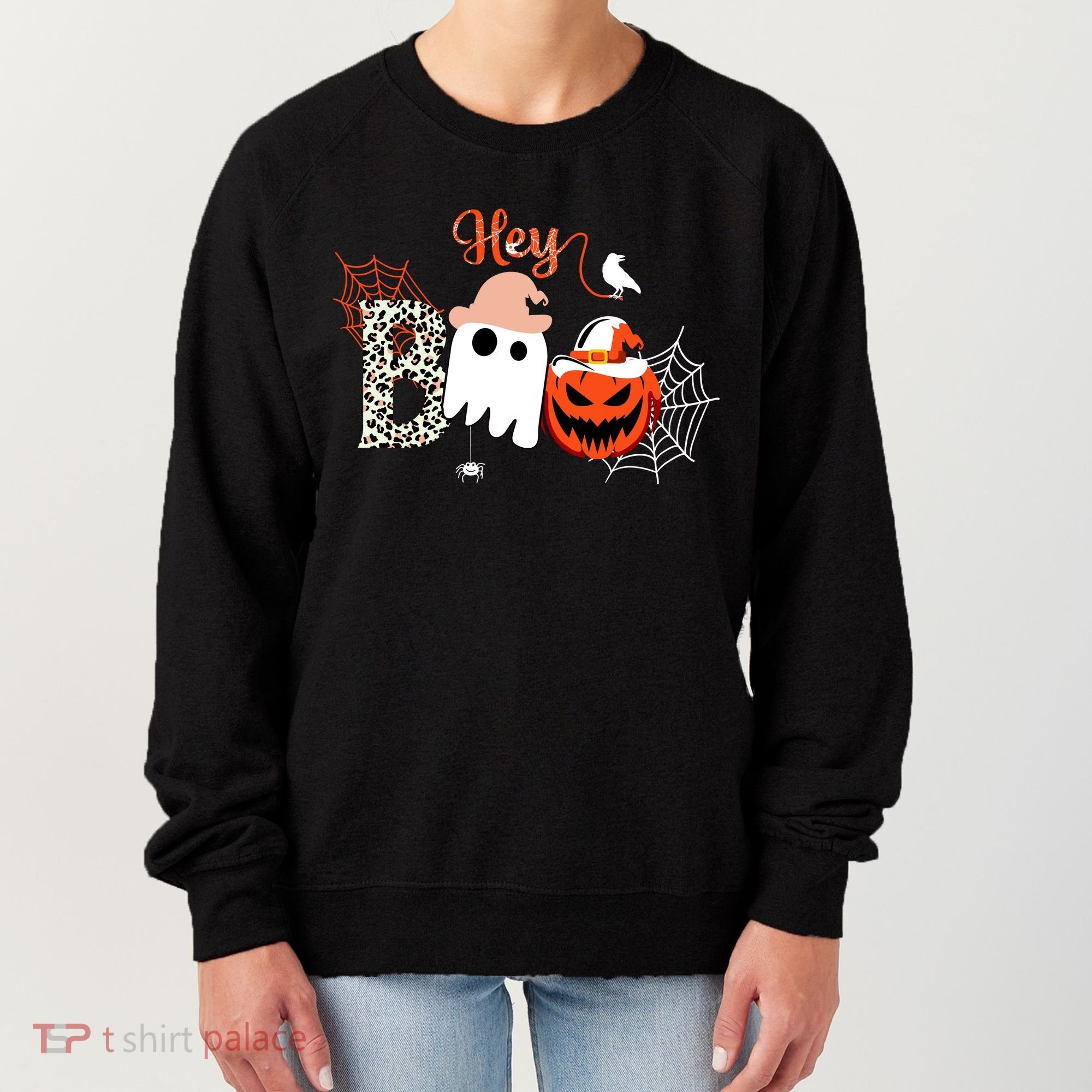 Hey Boo Funny Halloween Cute Ghost Pumpkin Women's Sweatshirt