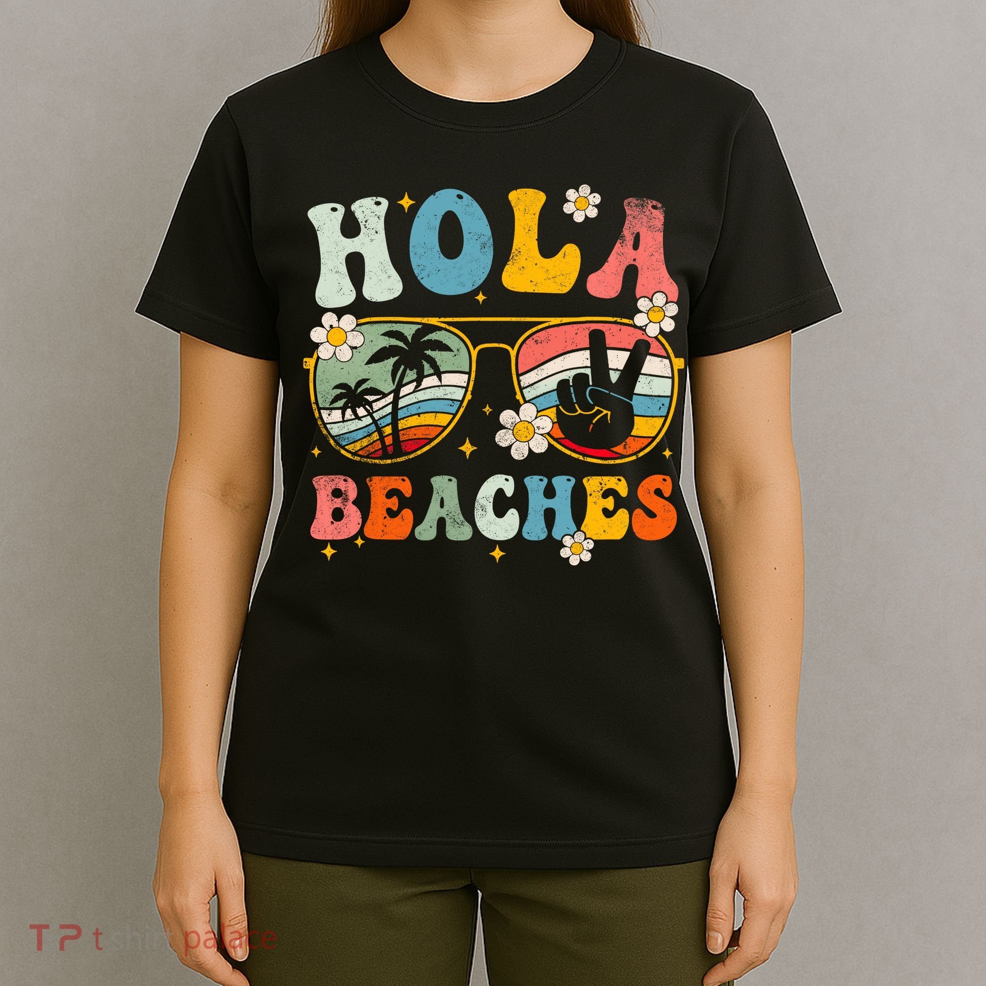Hola Beaches Groovy Retro Funny Beach Vacation Summer T-Shirt