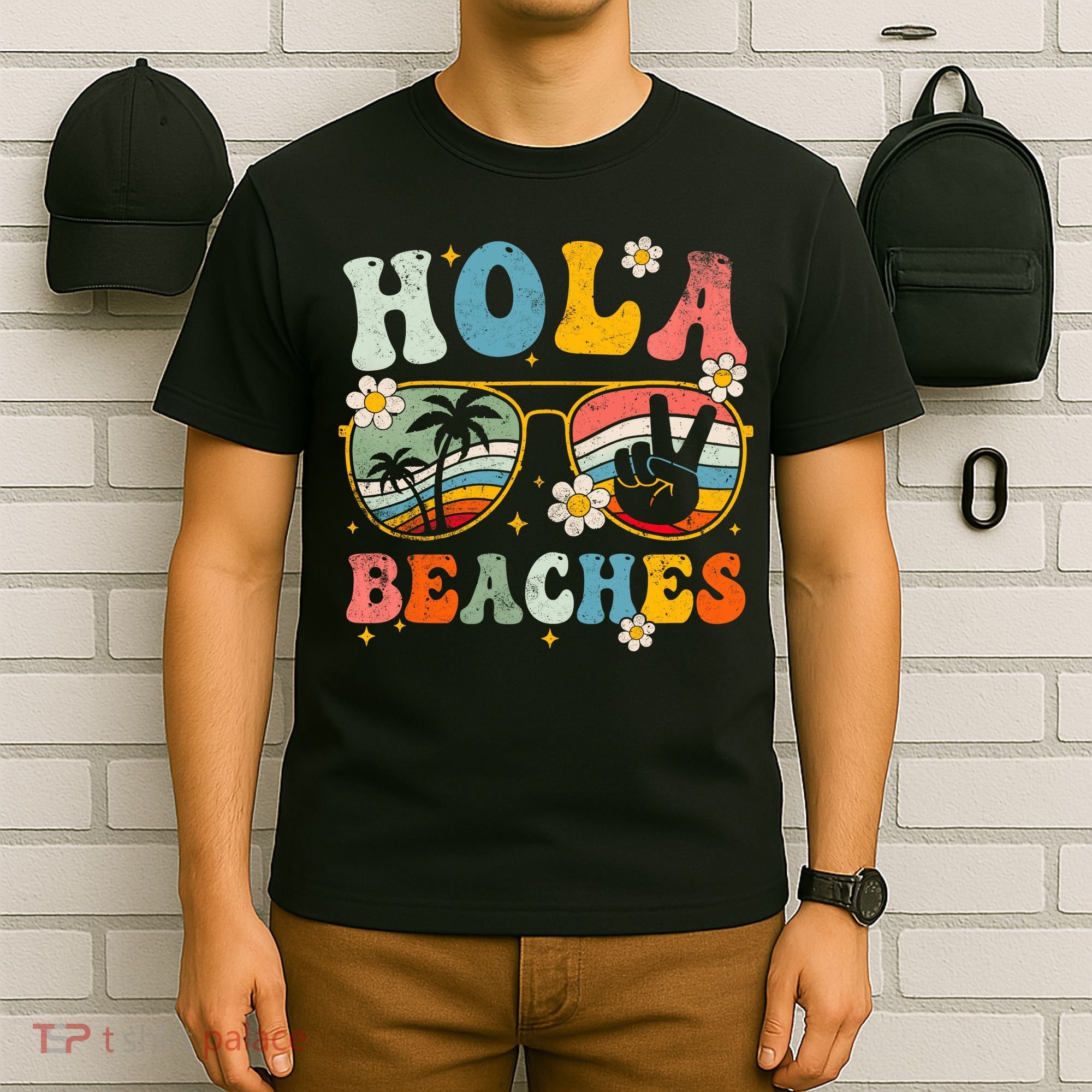 Hola Beaches Groovy Retro Funny Beach Vacation Summer T-Shirt