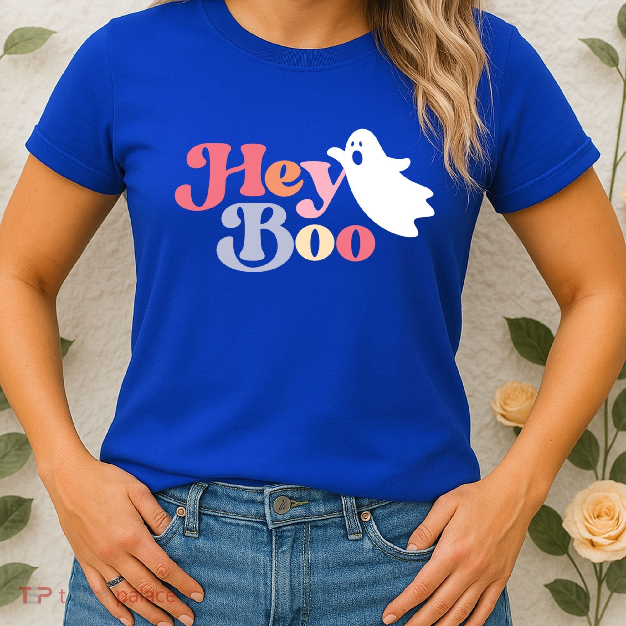 Hey Boo Halloween Great Gift Funny Ghost Boo Halloween Costume Gift Women's T-Shirt