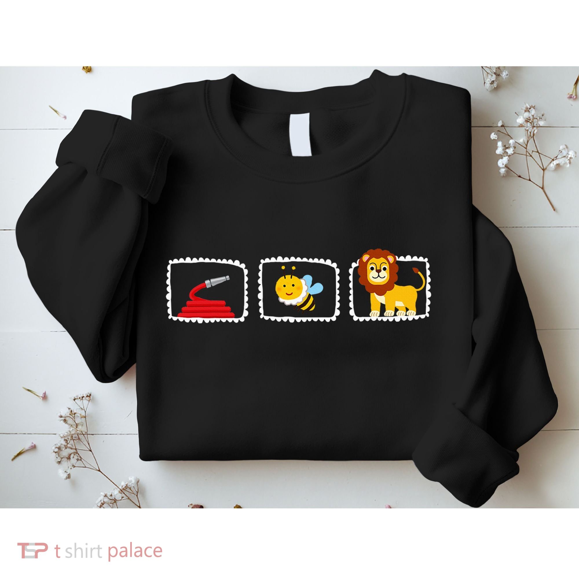 Hose Bee Lion Funny Hoes Be Lying Pun Intended Sweatshirt