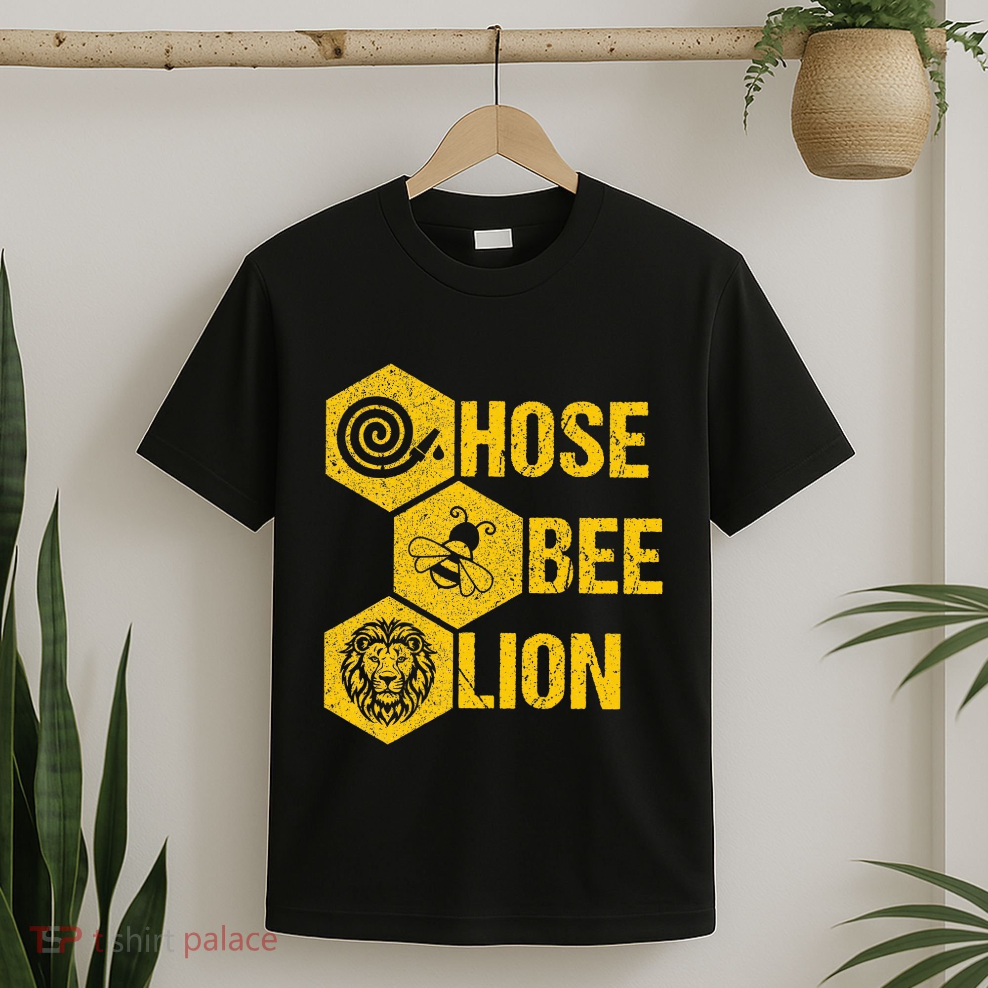 Hose Bee Lion Icons Funny Hoes Be Lying Pun Intended T-Shirt