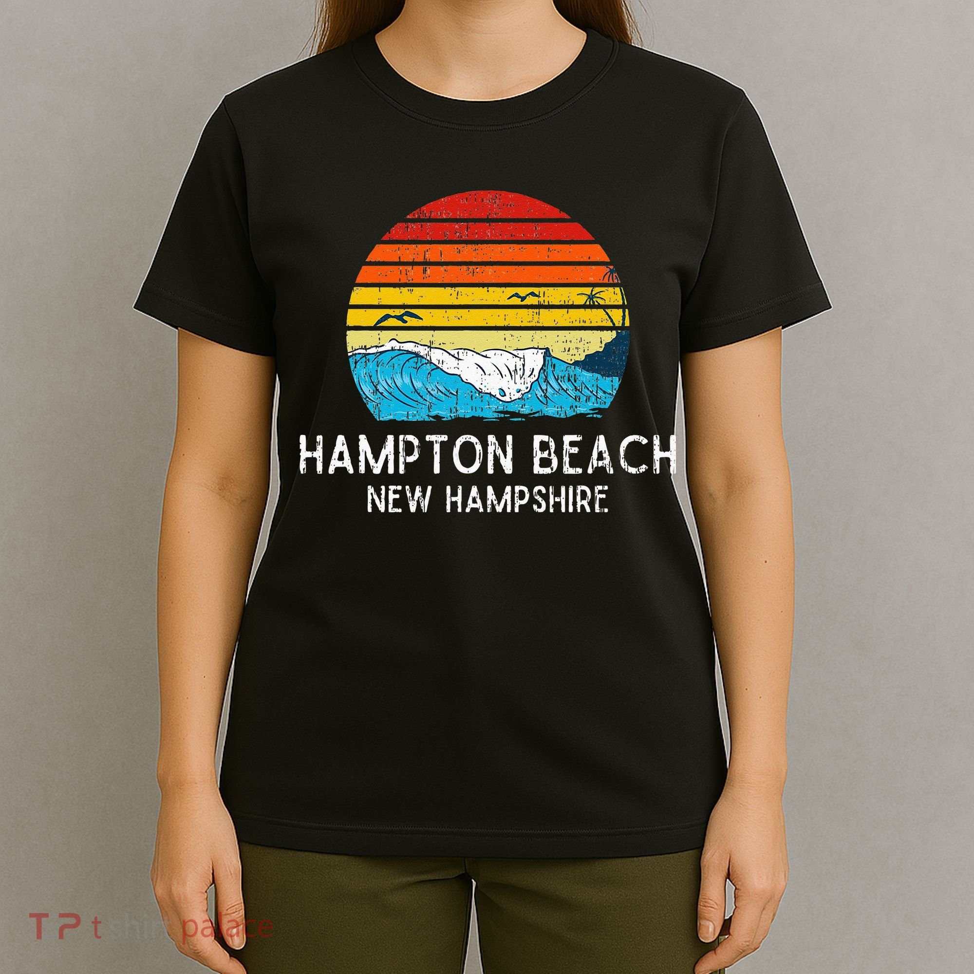 Hampton Beach NH Vintage Beach Ocean Family Vacation T-Shirt