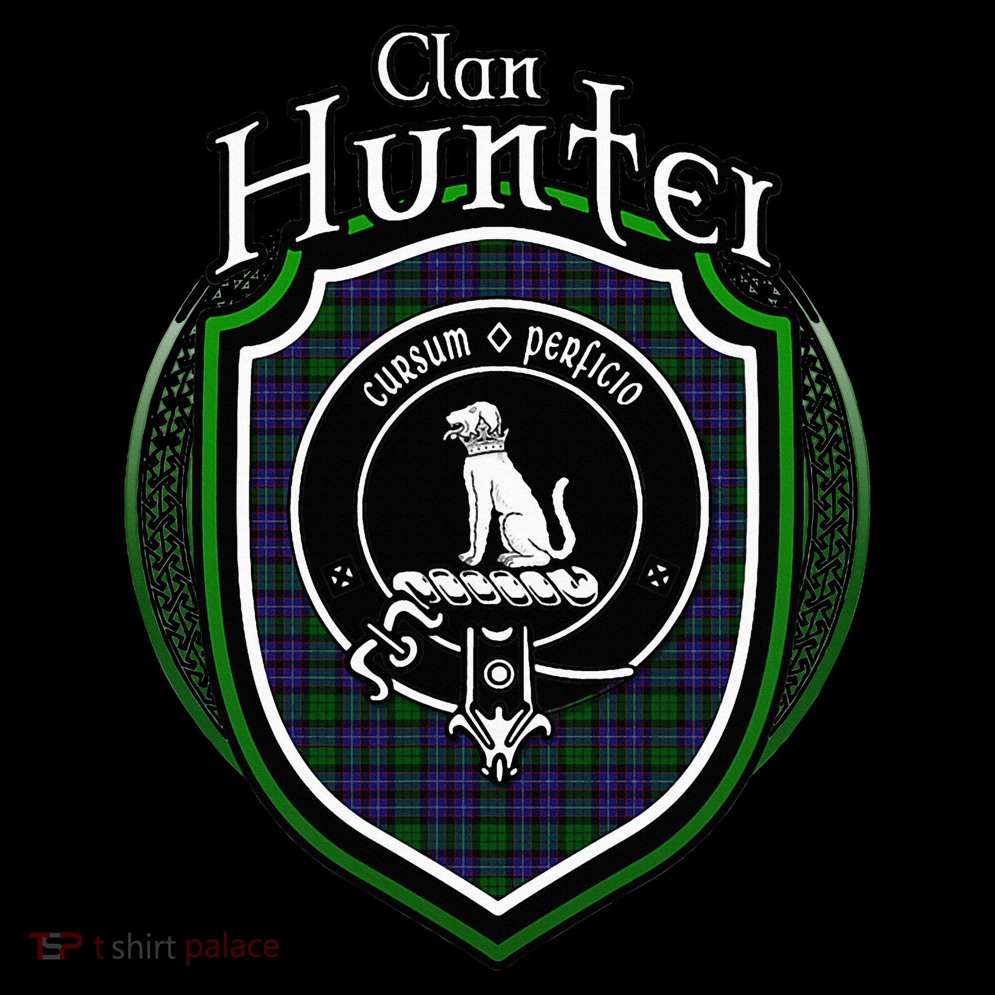 Hunter Clan Crest Scottish Clan Hunter Family Crest Badge Women's Hoodie