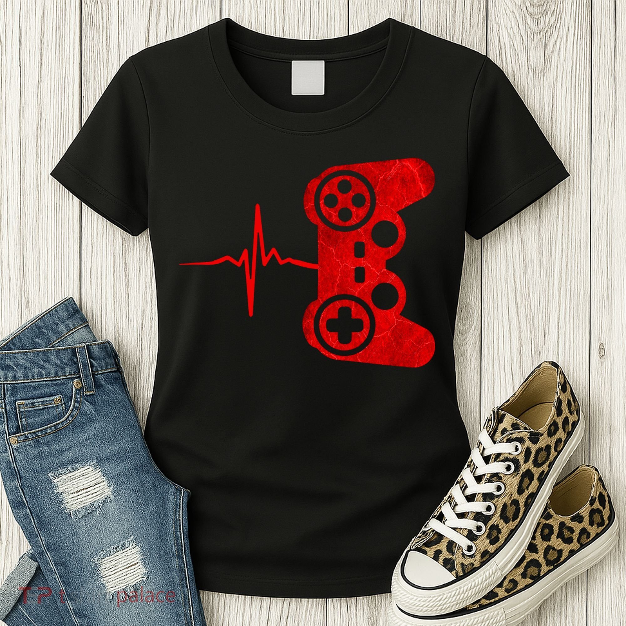 Heartbeat Controller Gamer Women's T-Shirt