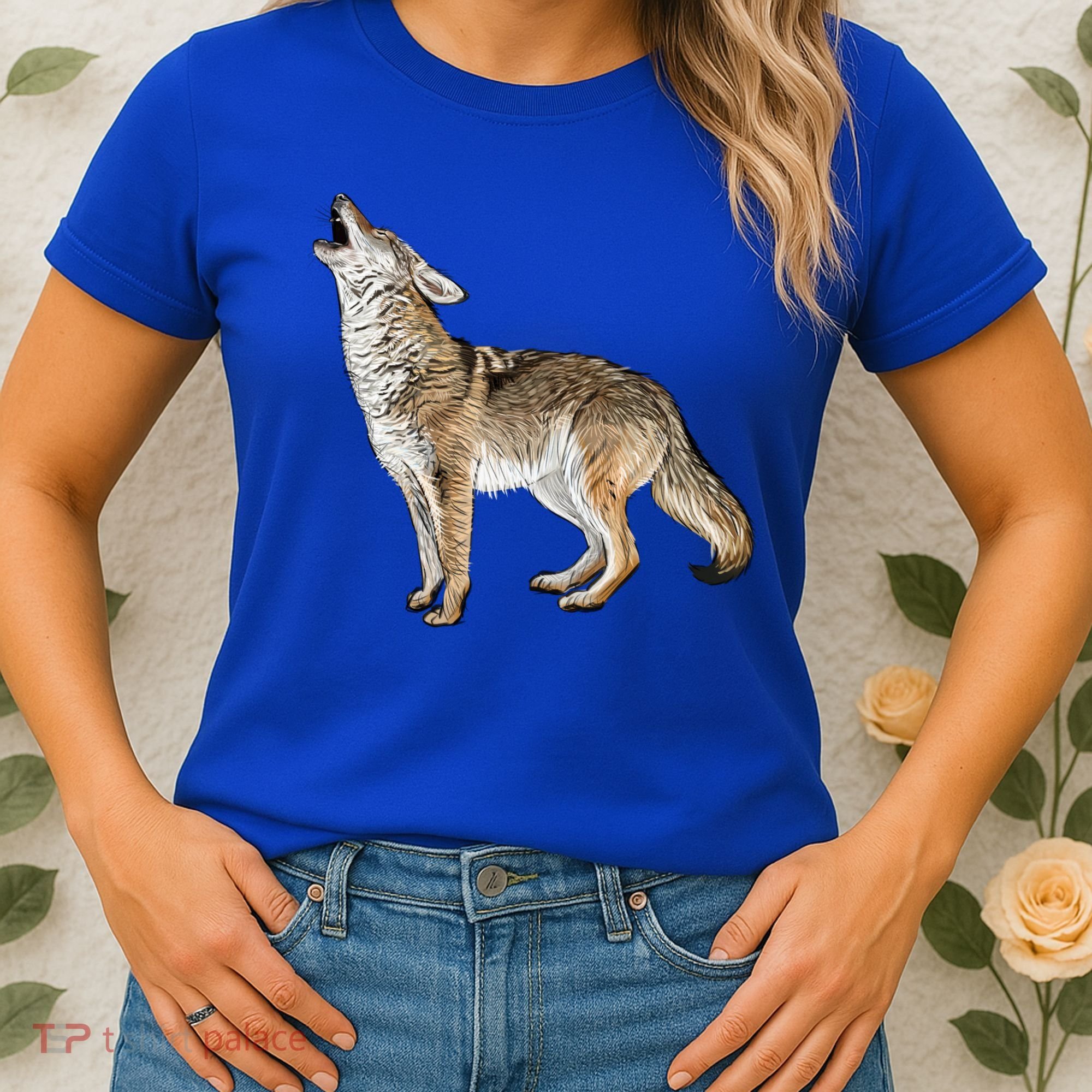 Howling Coyote Women's T-Shirt