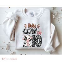 Holy Cow I'm 10 Birthday 10th Cow Farm Animals Bday Sweatshirt thumb 2