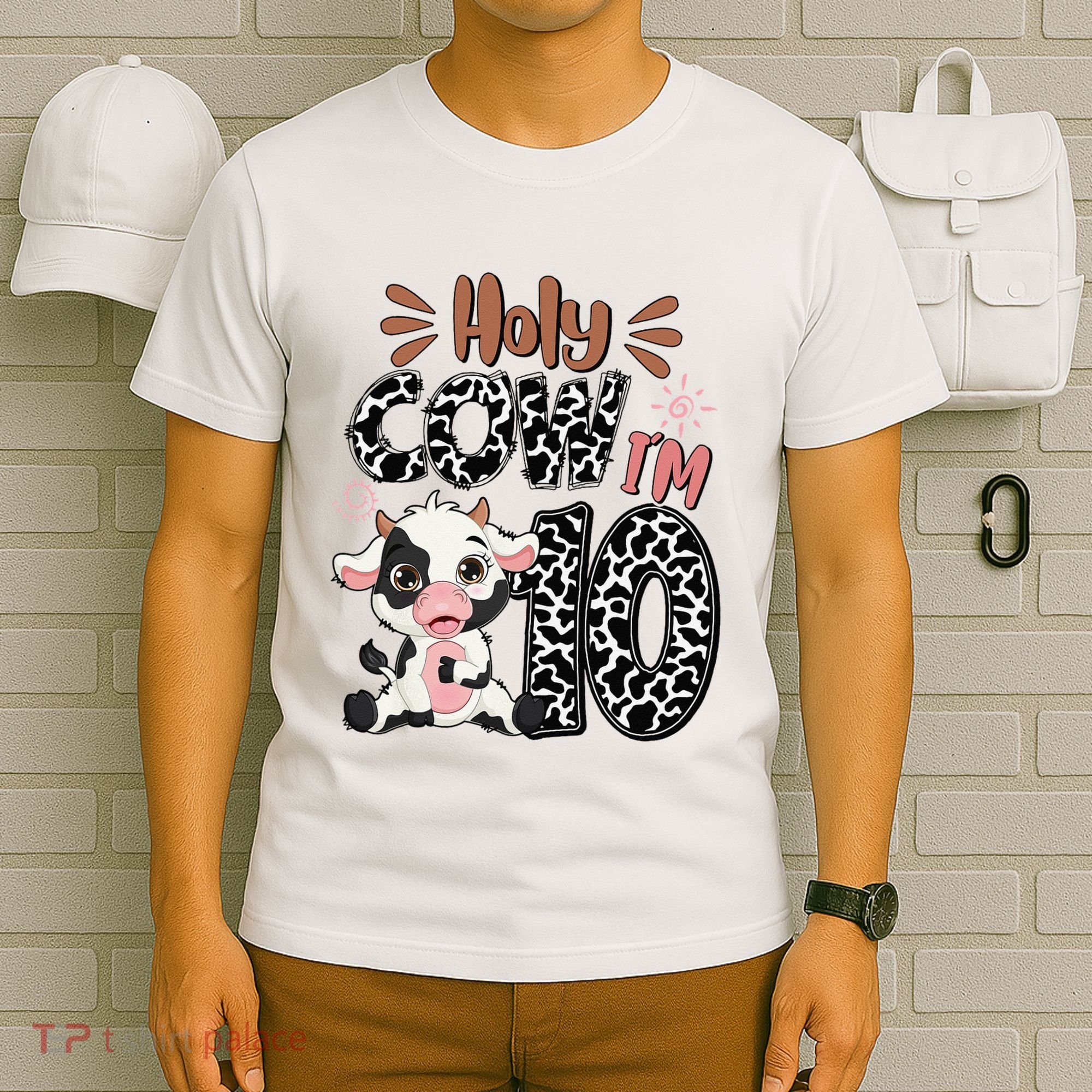 Holy Cow I'm 10 Birthday 10th Cow Farm Animals Bday T-Shirt