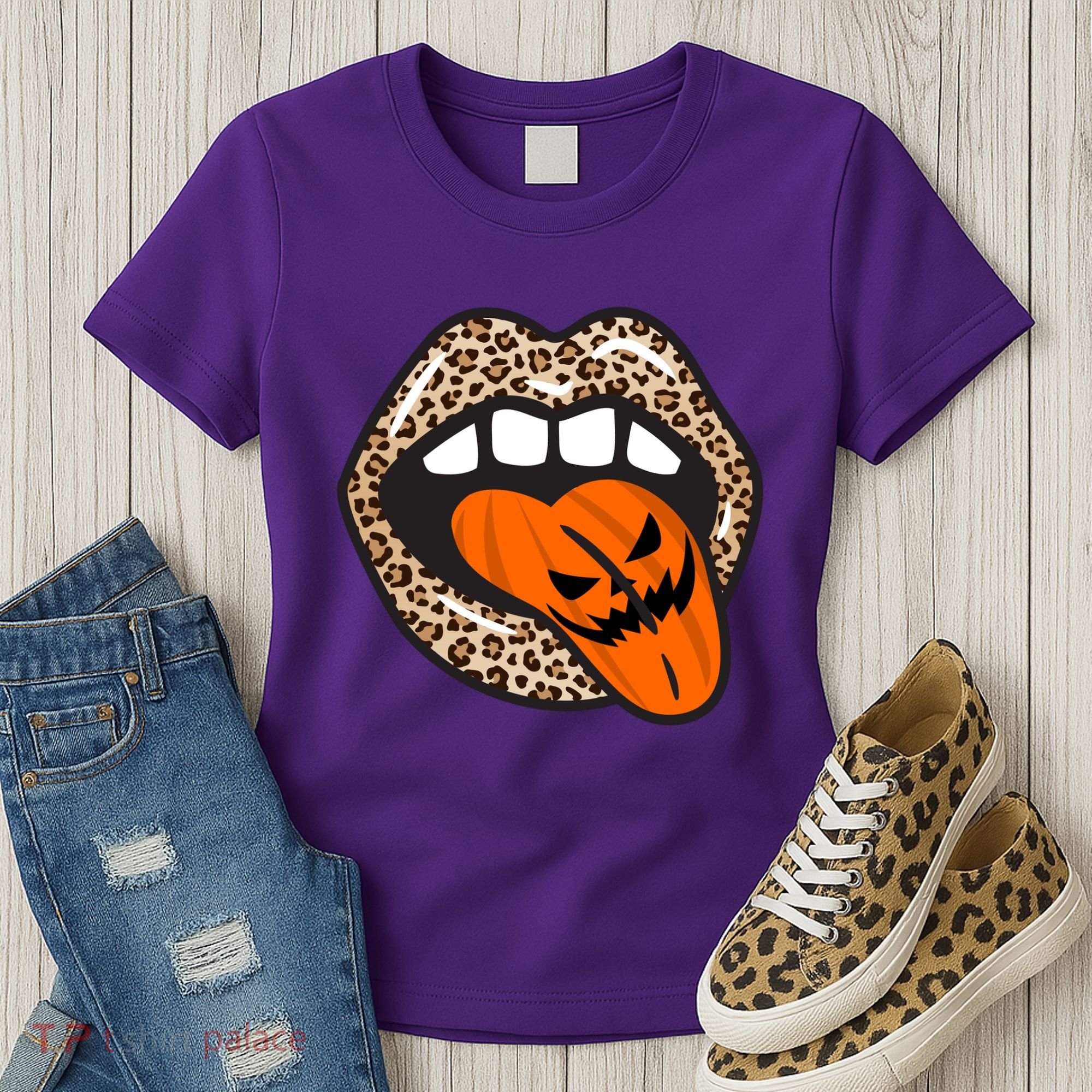 Halloween Cheetah Lips Pumpkin Women's T-Shirt