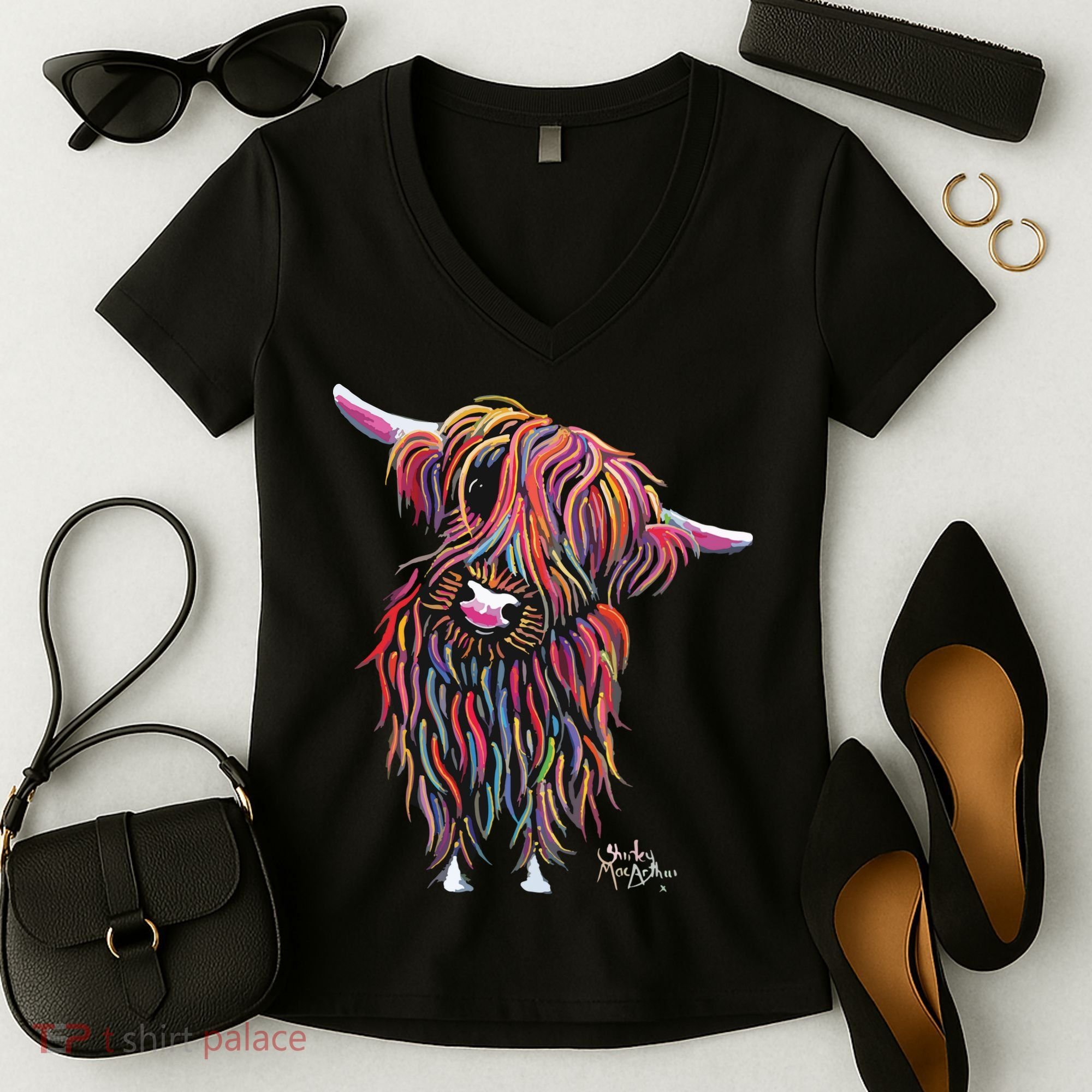 HiGHLaND CoW PRiNT ANiMaL PRiNT BoLLY Women's V-Neck T-Shirt