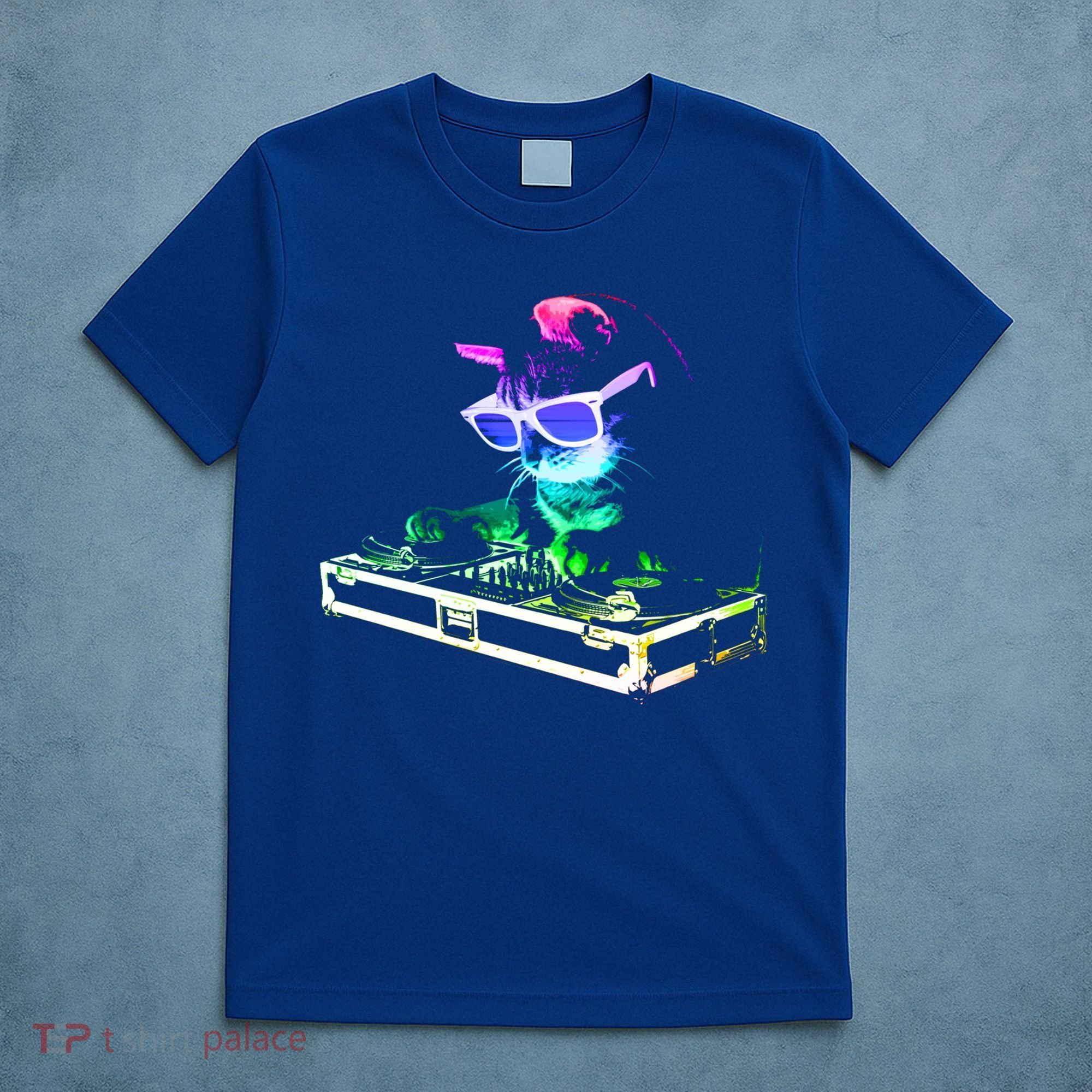 House Cat (Rainbow Dj Cat Kitty) Great Gift T-Shirt