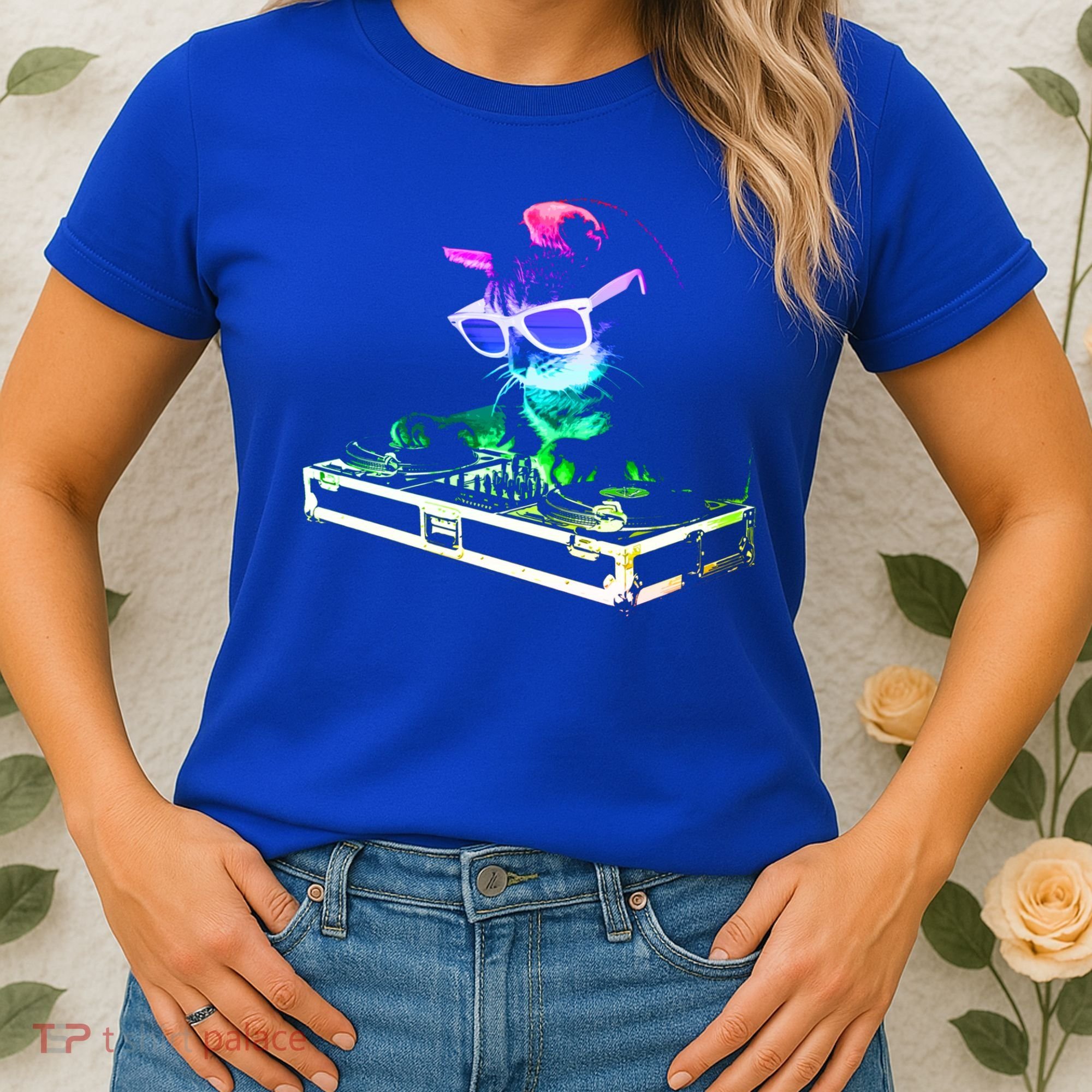House Cat (Rainbow Dj Cat Kitty) Great Gift Women's T-Shirt
