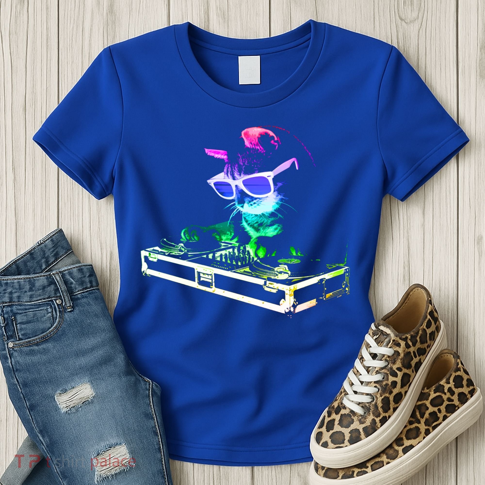 House Cat (Rainbow Dj Cat Kitty) Great Gift Women's T-Shirt