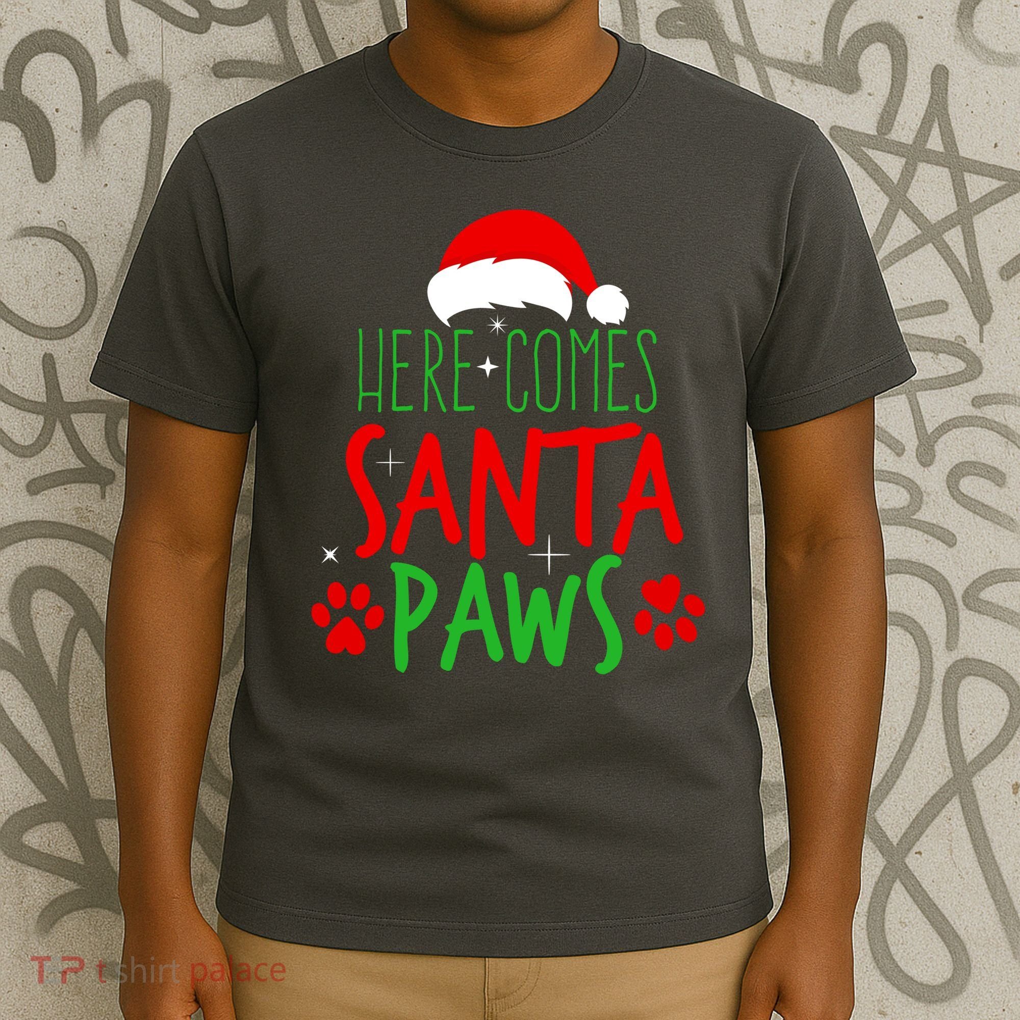 Here Comes Santa Paws Cute Christmas T-Shirt