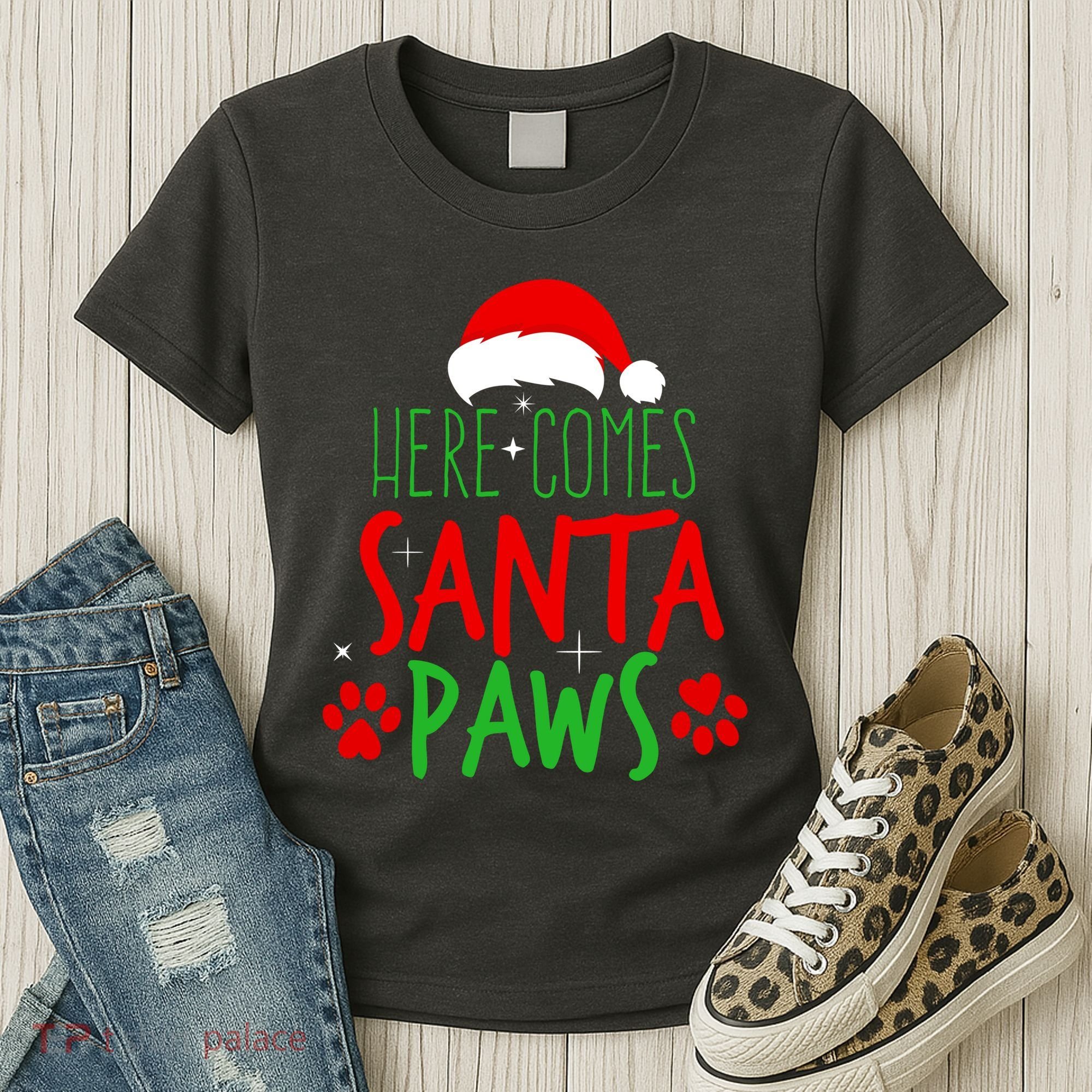Here Comes Santa Paws Cute Christmas Women's T-Shirt