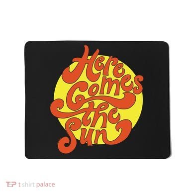 Here Comes The Sun Summer Beach Retro Mousepad