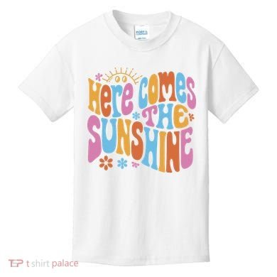 Here Comes The Sunshine Colorful Retro Kids T-Shirt
